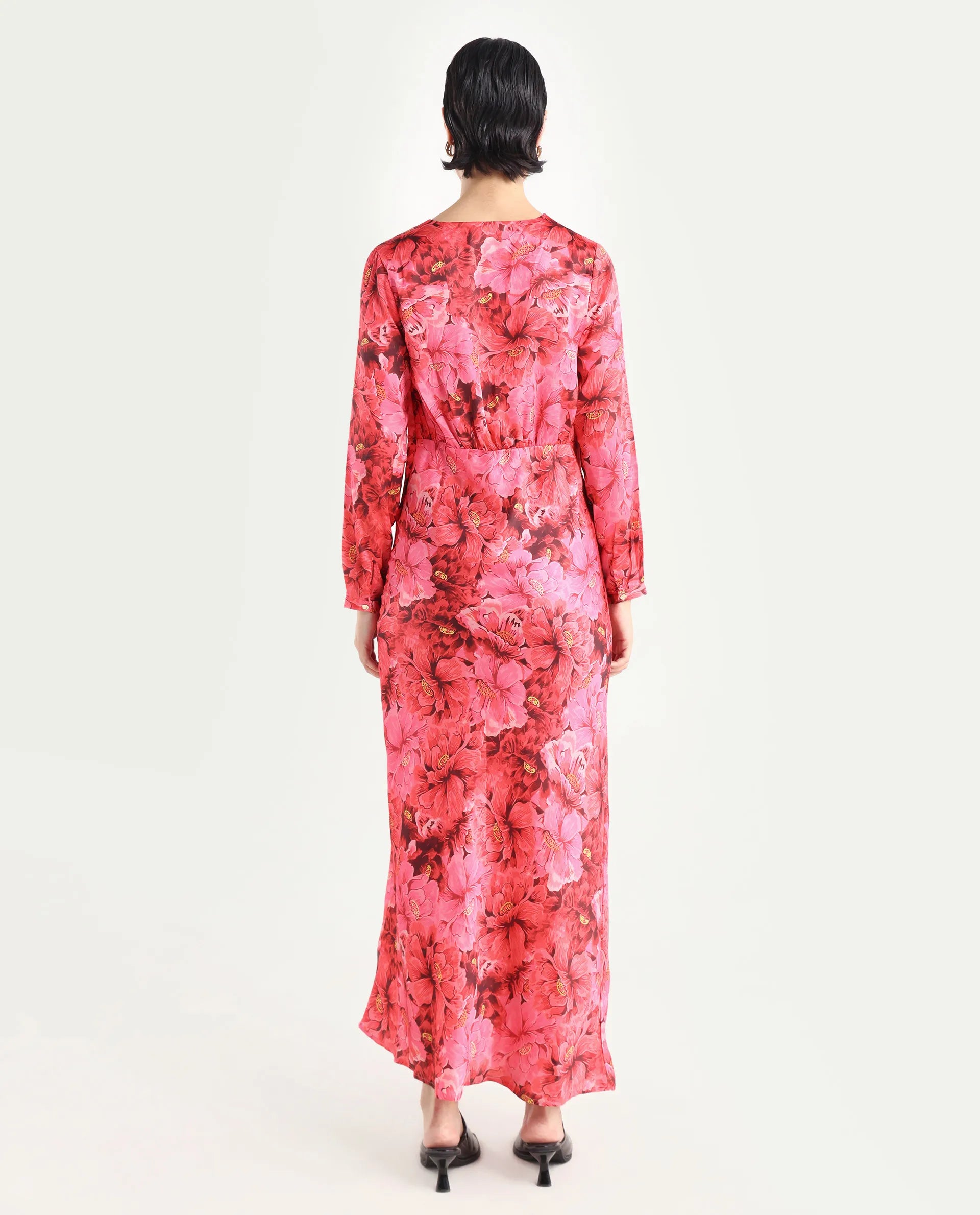 Buy Merlot - Maroon Floral Print Maxi Dress| Rareism Buy Merlot - Maroon Floral Print Maxi Dress| Rareism