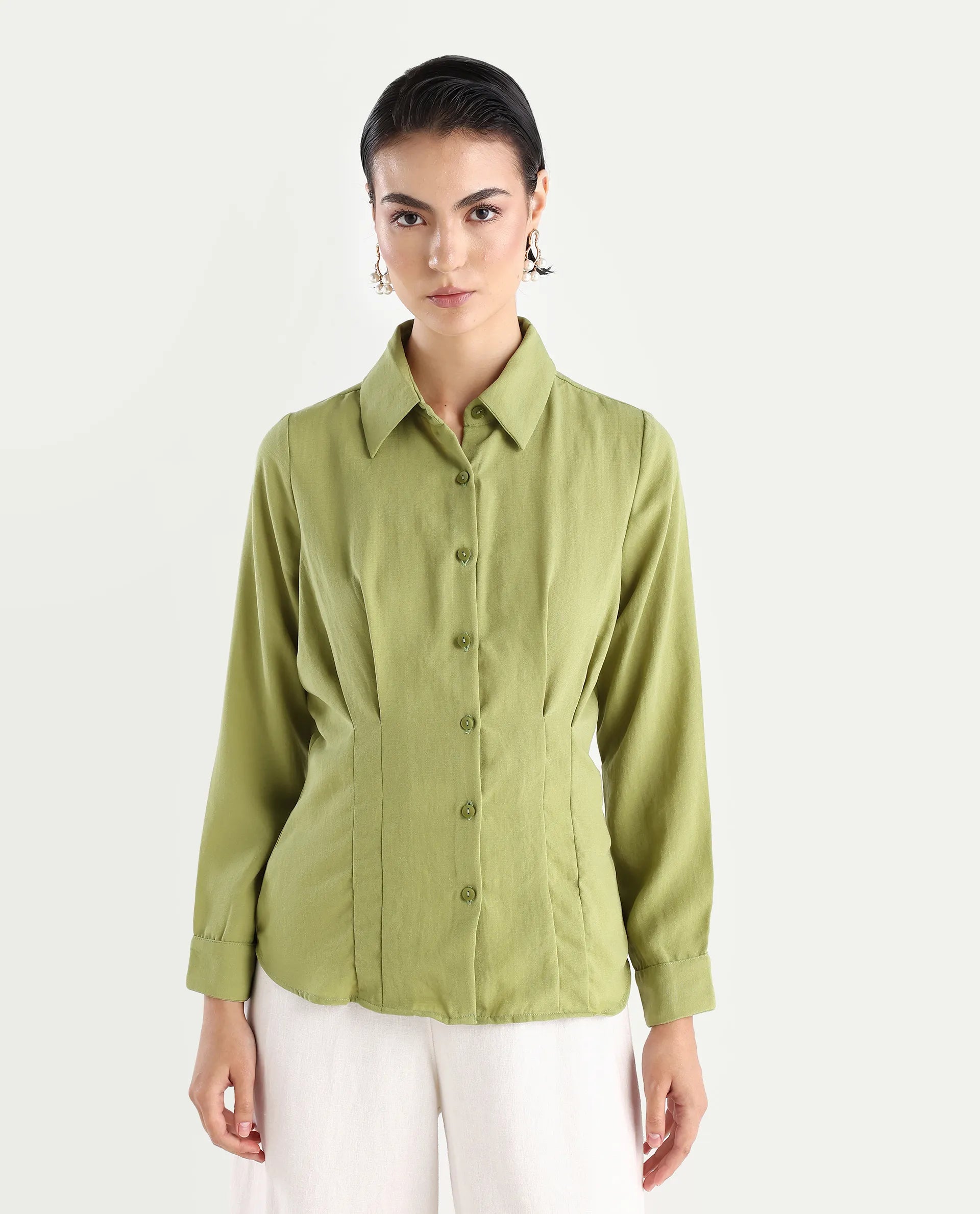 Rareism Women's Mersin Light Green Polyester Spread Collar Plain Cuffed Sleeve Regular Fit Top