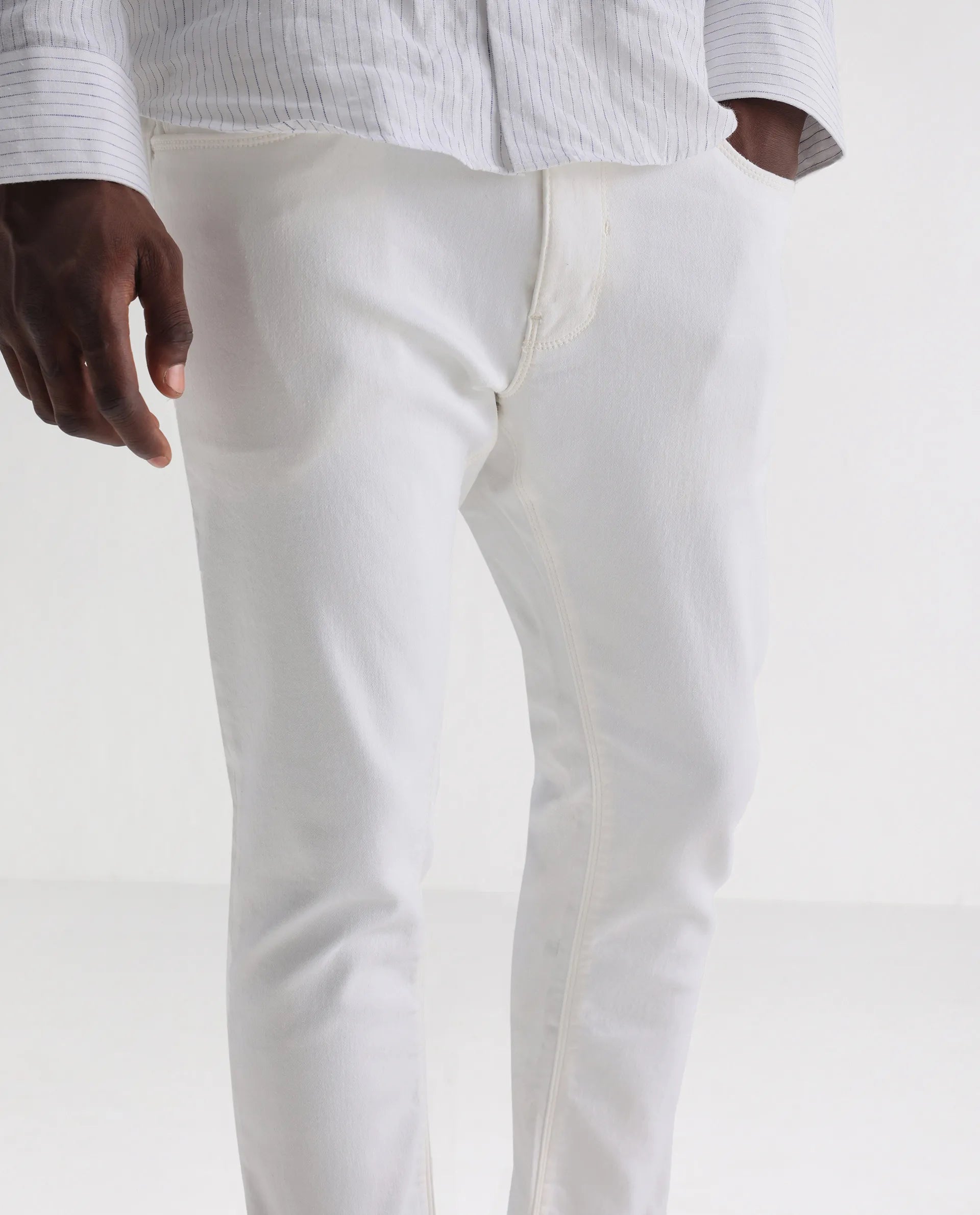 Rare Rabbit Men's Meymac White Cotton Plain Hawk Slim Fit Jeans
