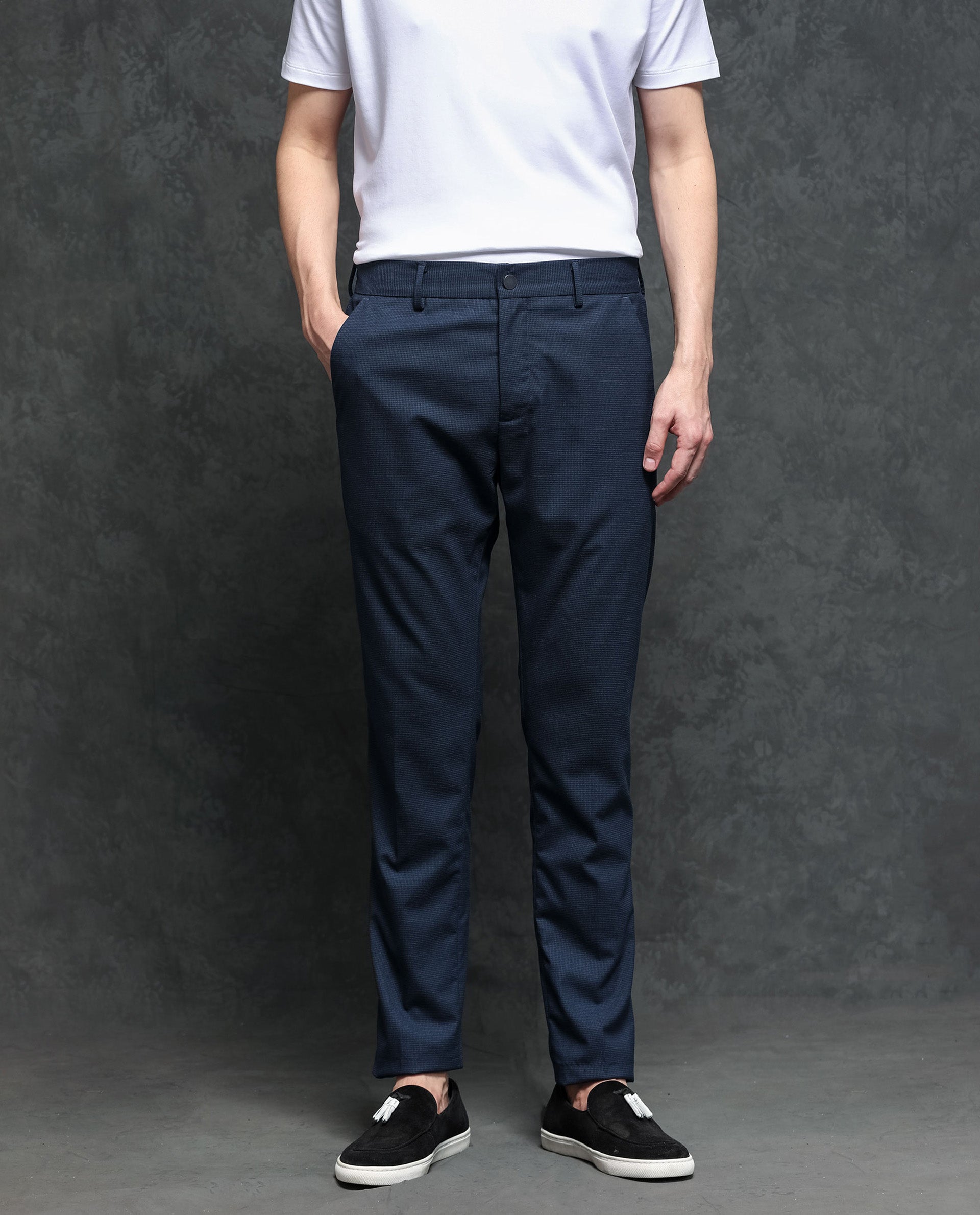 Navy Check Super Skinny Cropped Trousers Long Pants for Men - China Joggers  and Men Pants price | Made-in-China.com