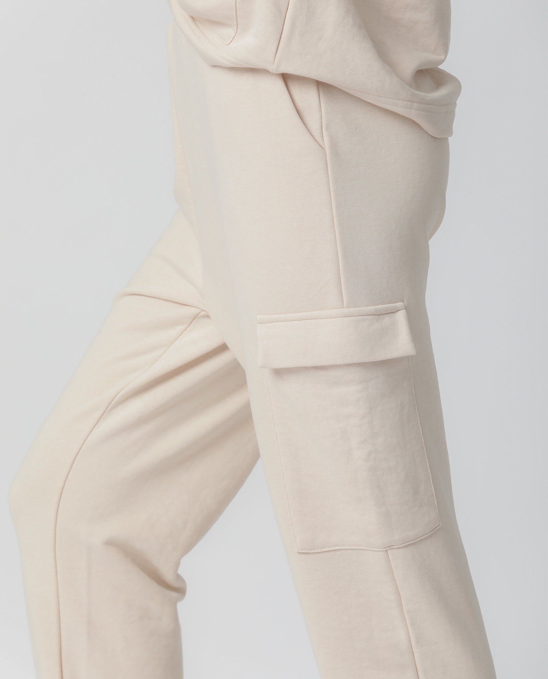 Rareism Women Nush Beige Cotton Poly Fabric Tailored Fit Solid Mid Rise Ankle Length Track Pant