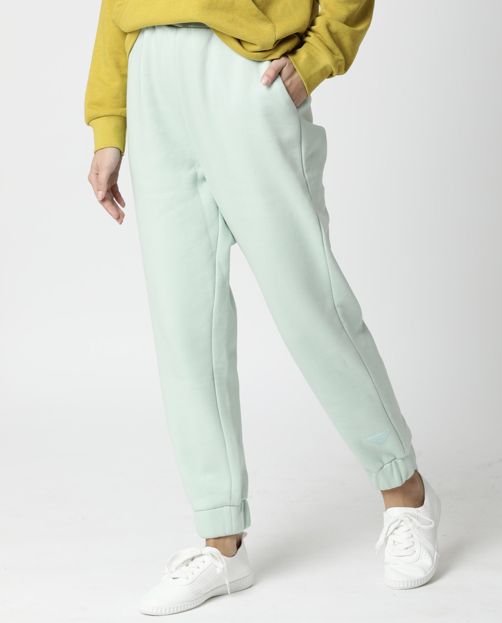 Rareism Women Neo Green Poly Cotton Fabric Tailored Fit Solid Mid Rise Ankle Length Track Pant