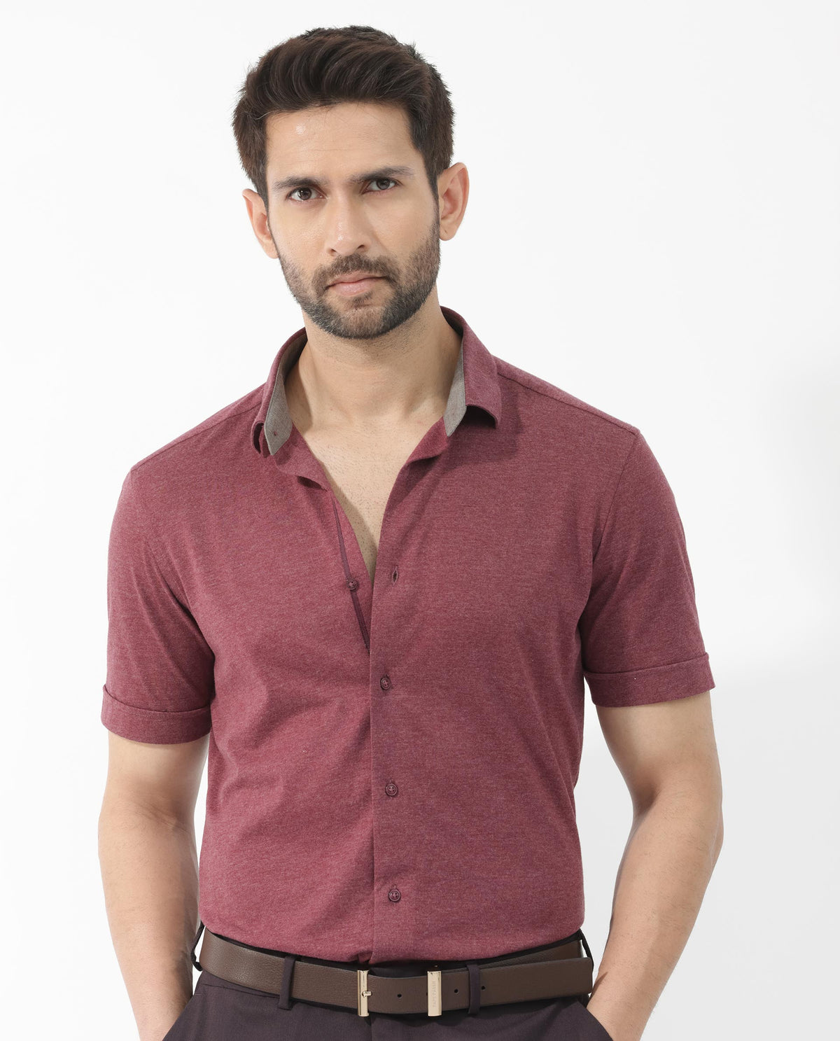 Rare Rabbit Men's Miraje Maroon Cotton Fabric Half Sleeves Solid Melange Shirt