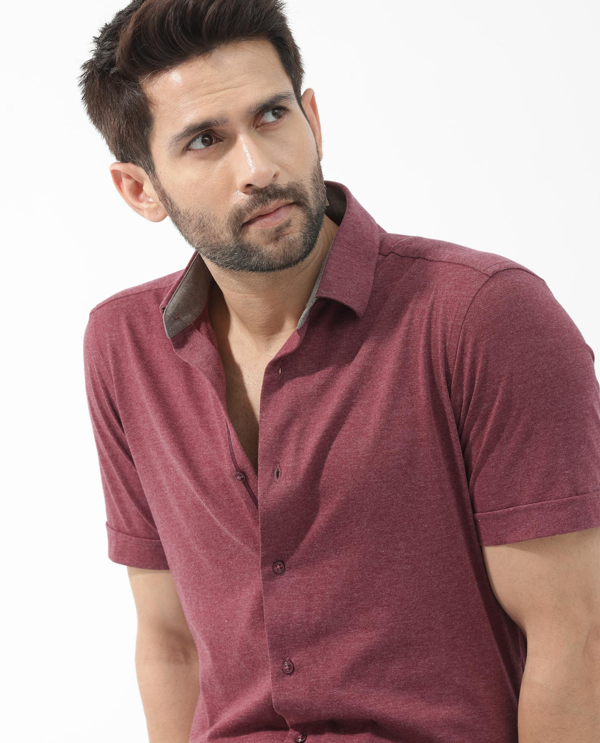 Rare Rabbit Men's Miraje Maroon Cotton Fabric Half Sleeves Solid Melange Shirt