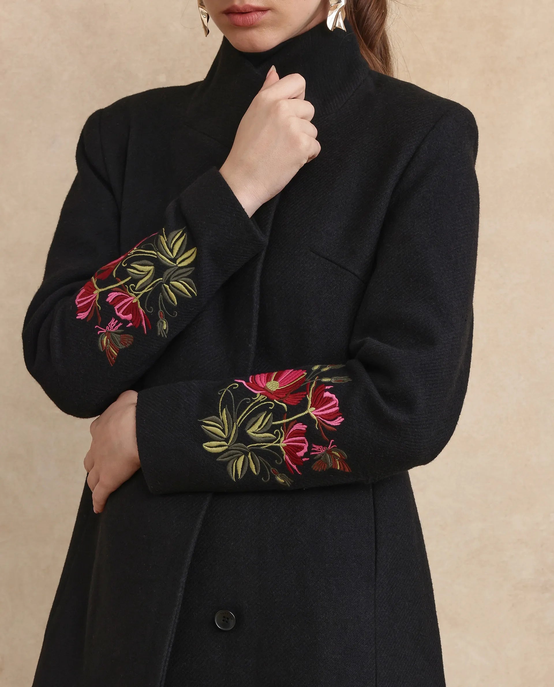 Rareism Women Monch Black Plain Jacket