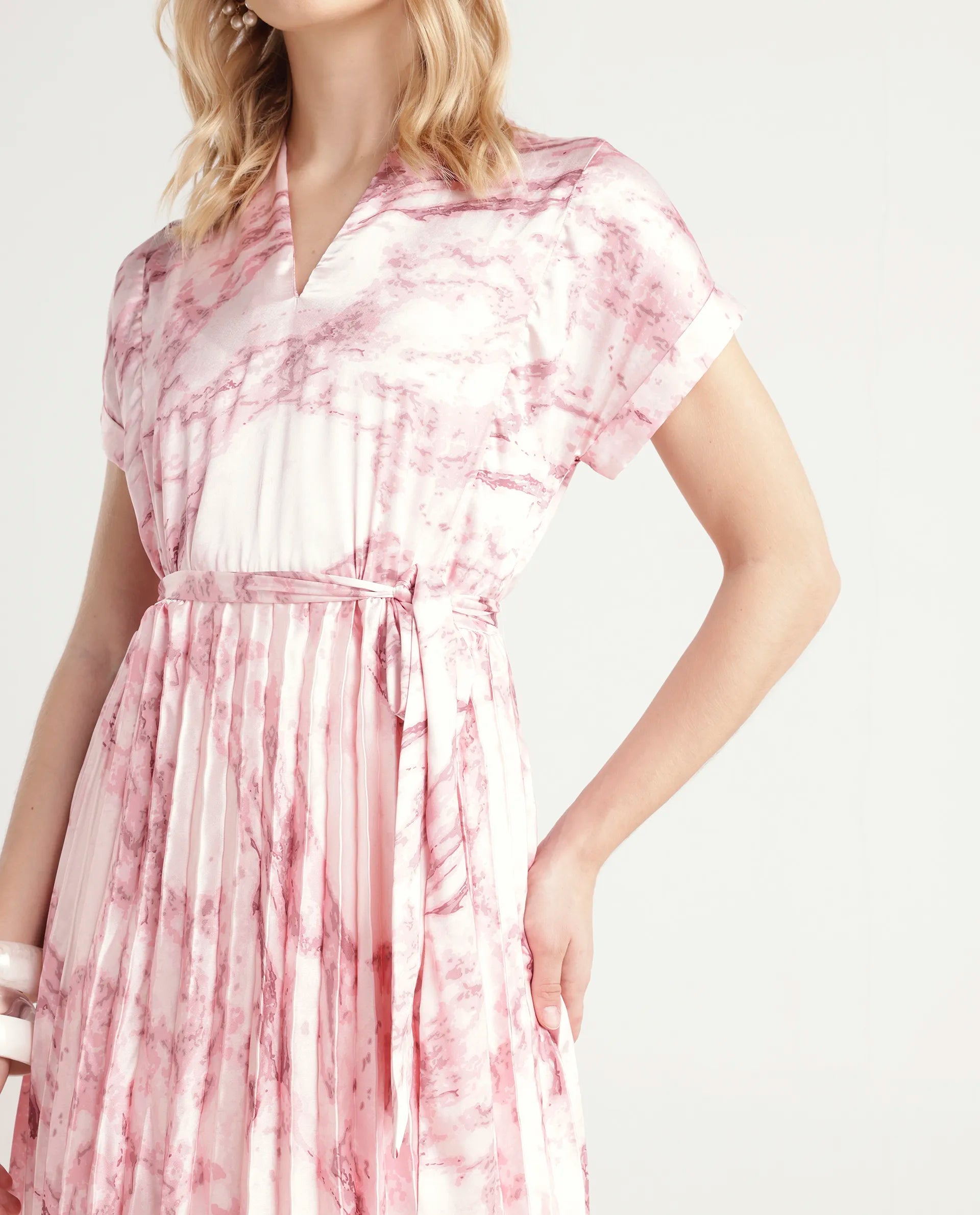 Rareism Women's Montmello Metallic Pink Cotton Blend V-Neck Abstract Print Extended Sleeves Midi Fit And Flare Dress