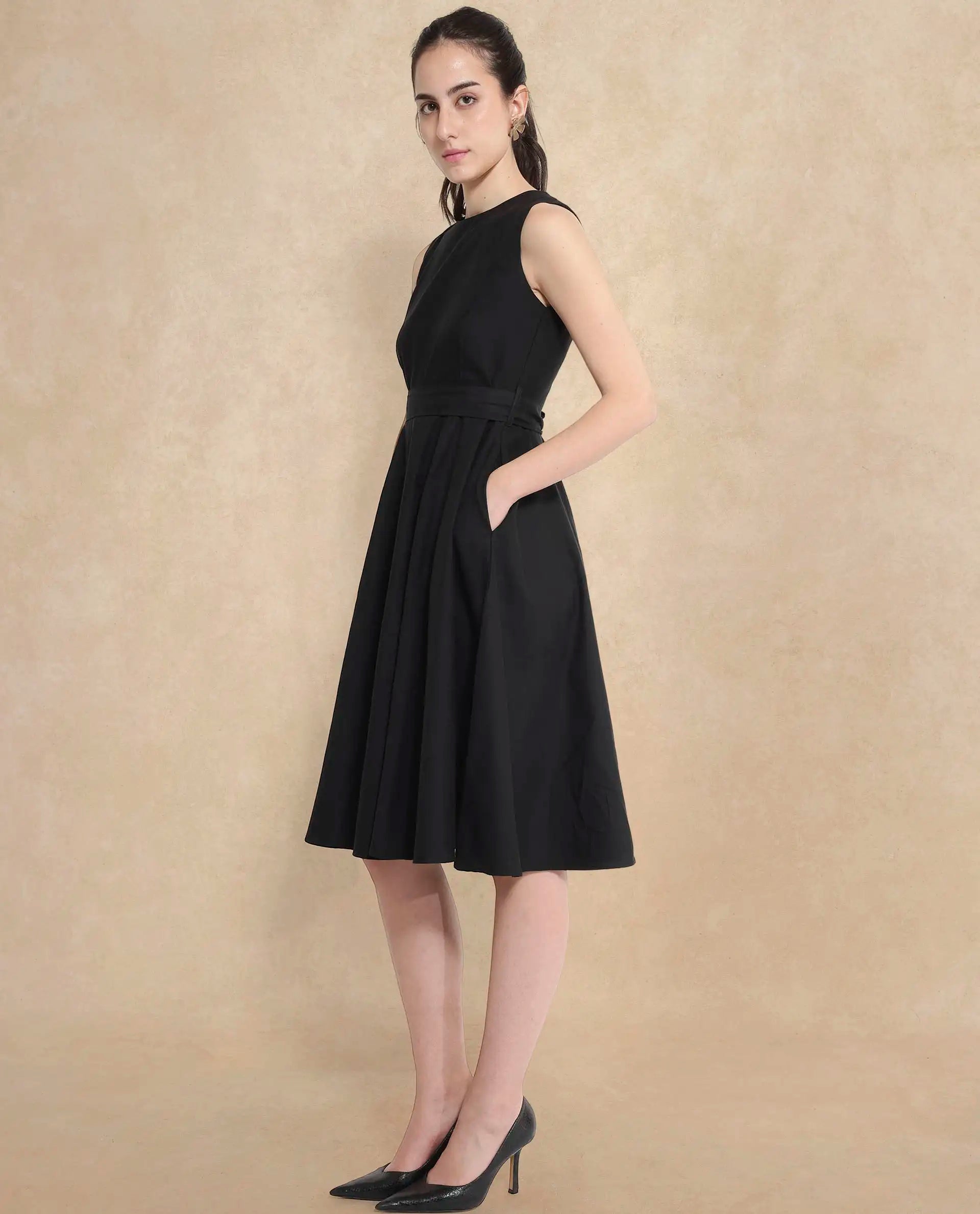 Rareism Women Mulana Black Sleeveless Round Neck Zipper A-Line Plain Midi Dress