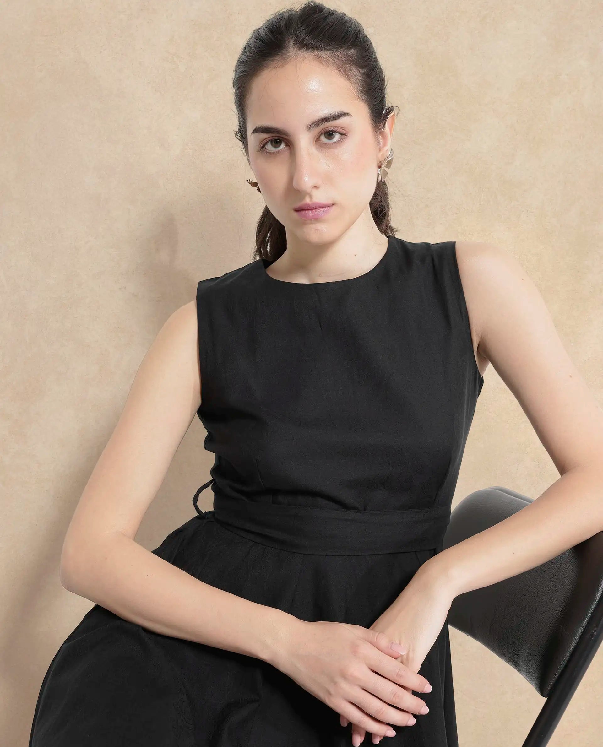 Rareism Women Mulana Black Sleeveless Round Neck Zipper A-Line Plain Midi Dress