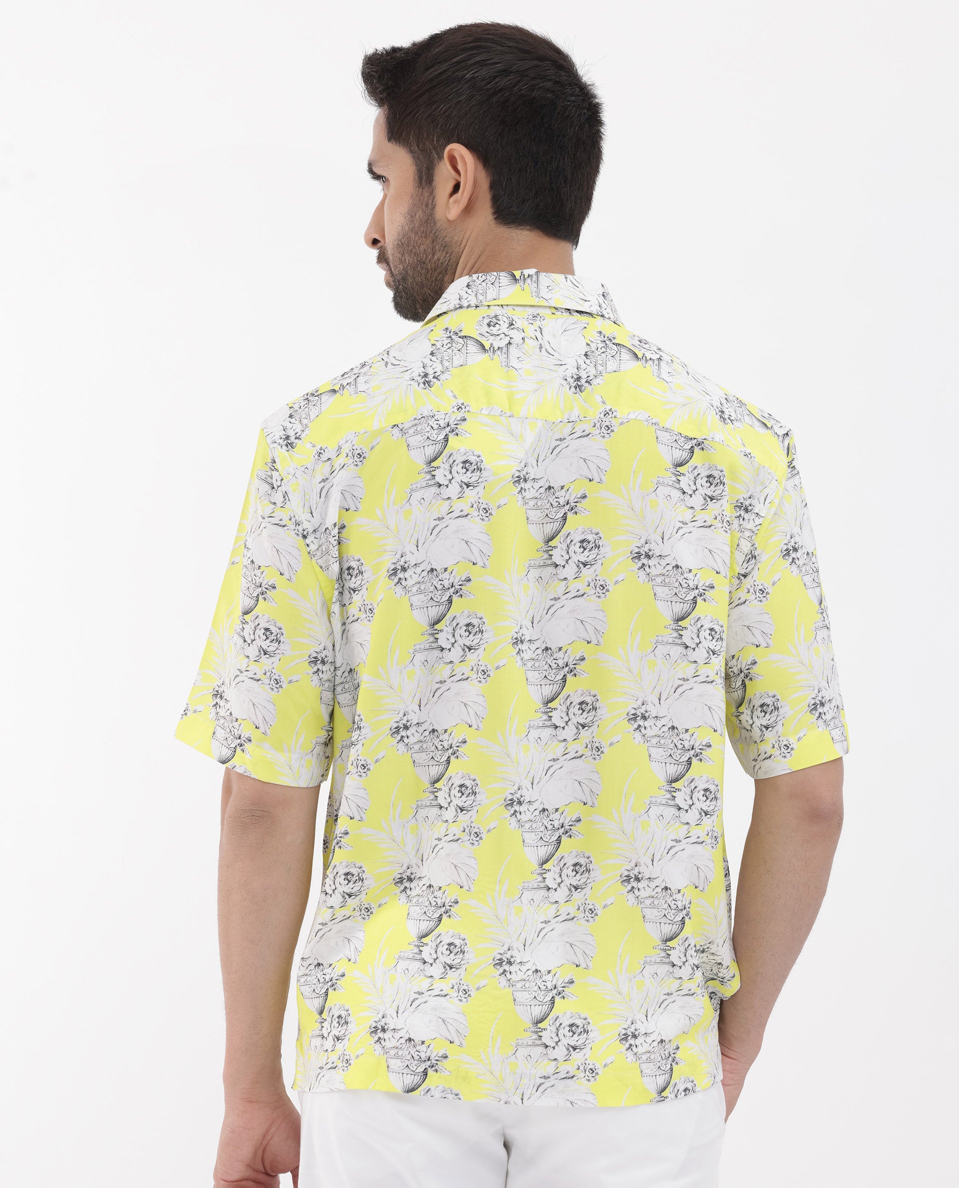 Rare Rabbit Mens Mackle Yellow Viscose Fabric Short Sleeve Boxy Fit Abstract Print Shirt