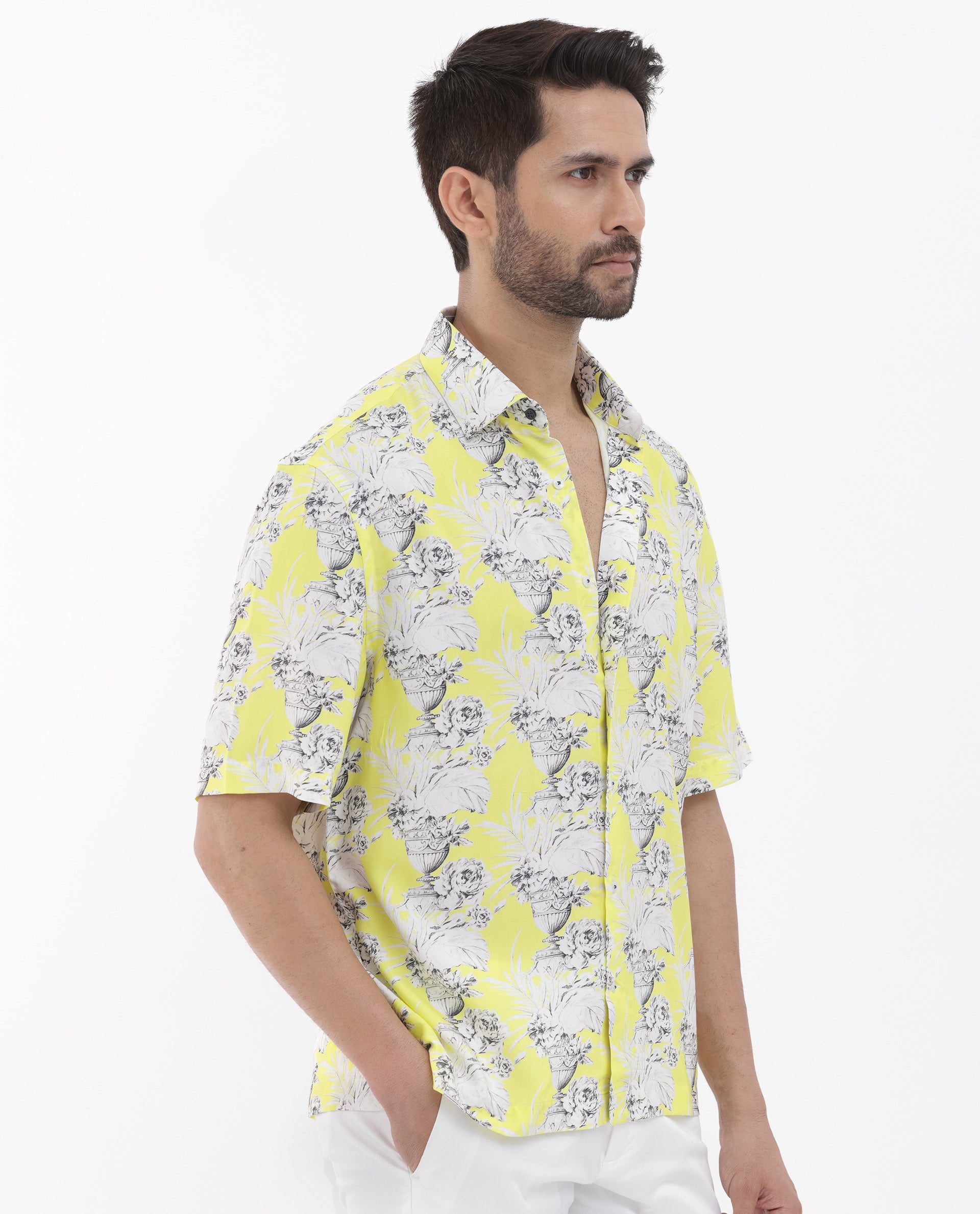 Rare Rabbit Mens Mackle Yellow Viscose Fabric Short Sleeve Boxy Fit Abstract Print Shirt