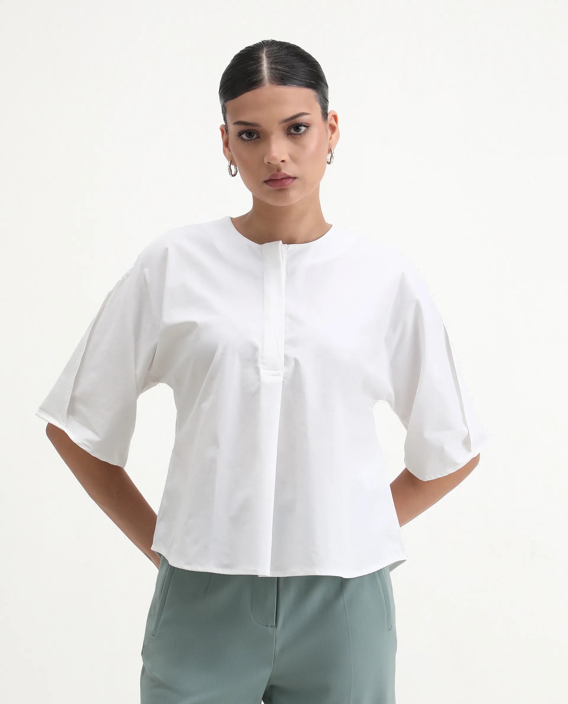 Rareism Women's Naruto White Cotton Crew Neck Plain Balloon Sleeve Relaxed Fit Top