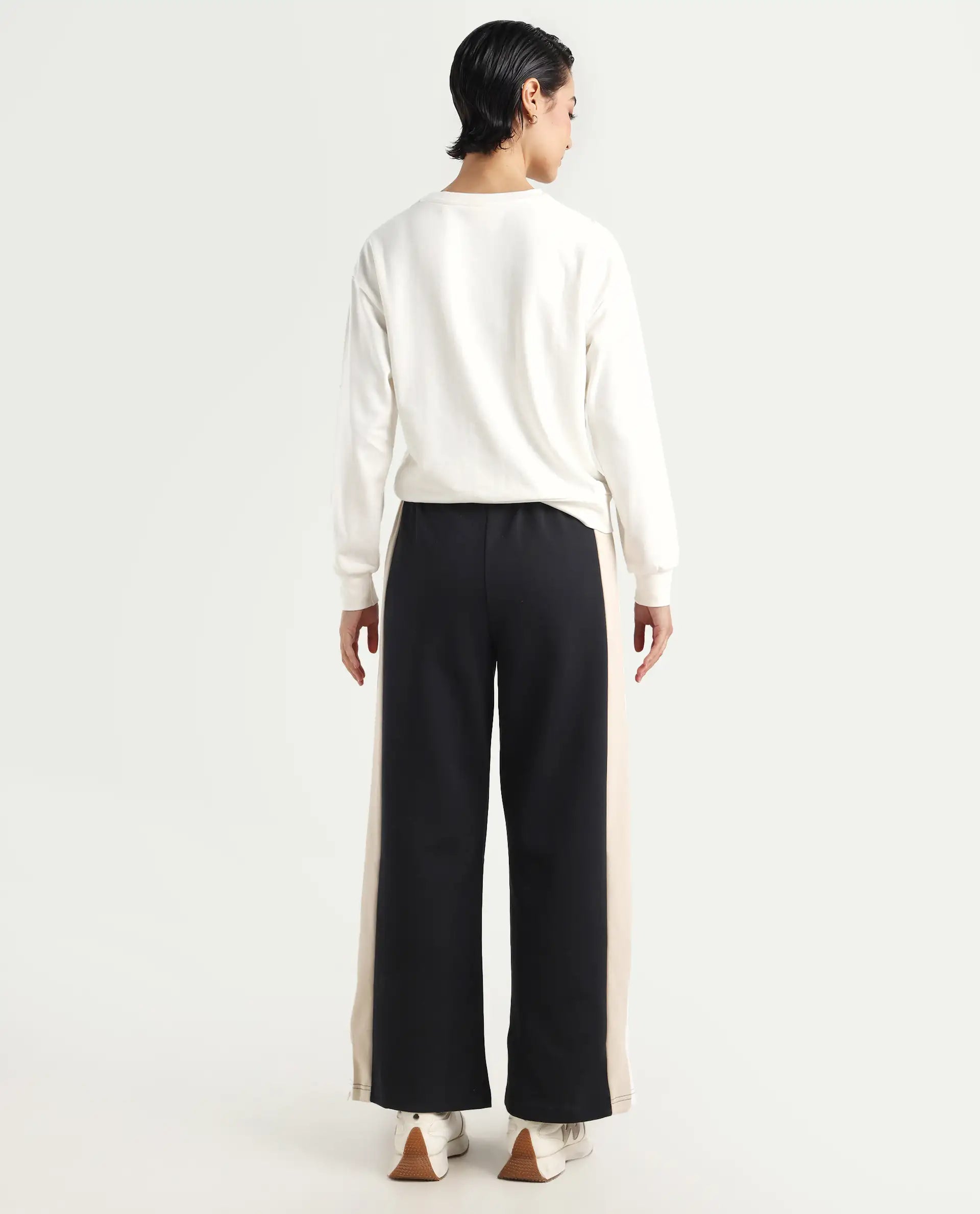 Rareism Women's Naut Black Cotton Plain Ankle Length Wide Track Pant