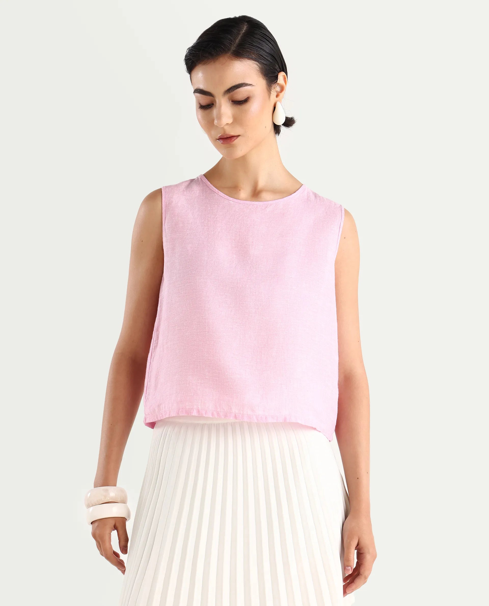 Rareism Women's Nenk Light Pink Linen Sleeveless Crew Neck Regular Fit Plain Top