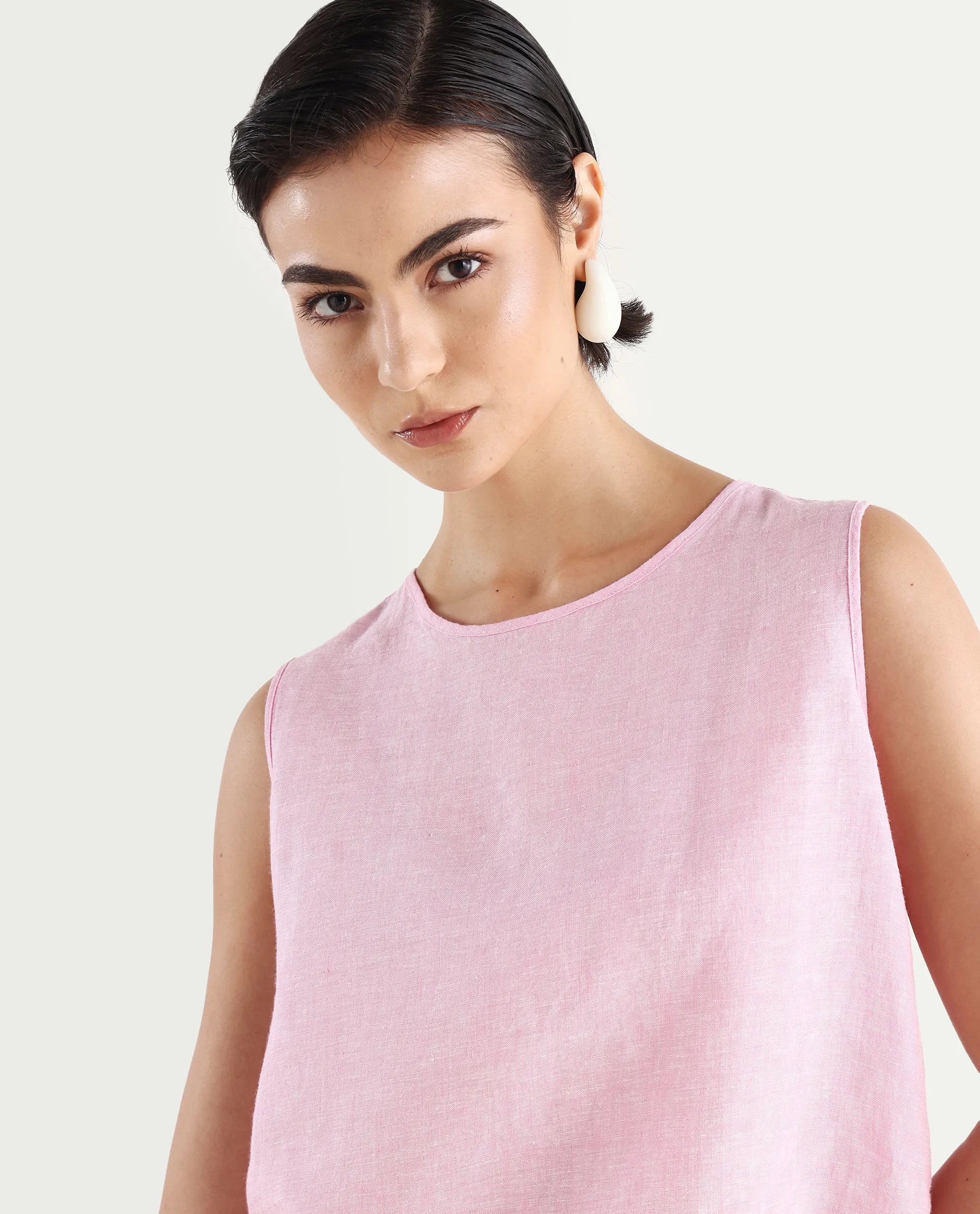 Rareism Women's Nenk Light Pink Linen Sleeveless Crew Neck Regular Fit Plain Top