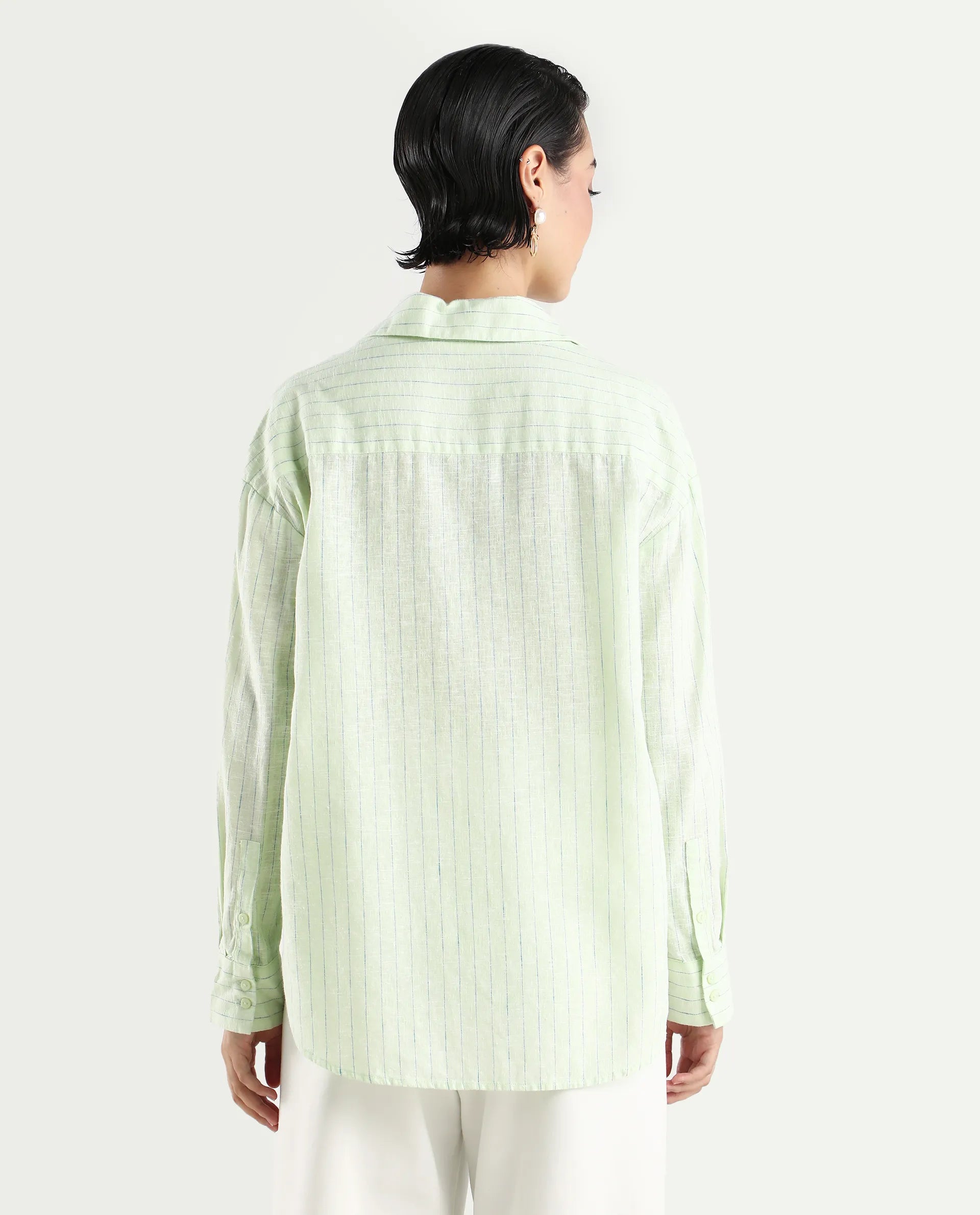 Rareism Women's Nenora Light Green 100% Linen Spread Collar Boxy Fit Shirt