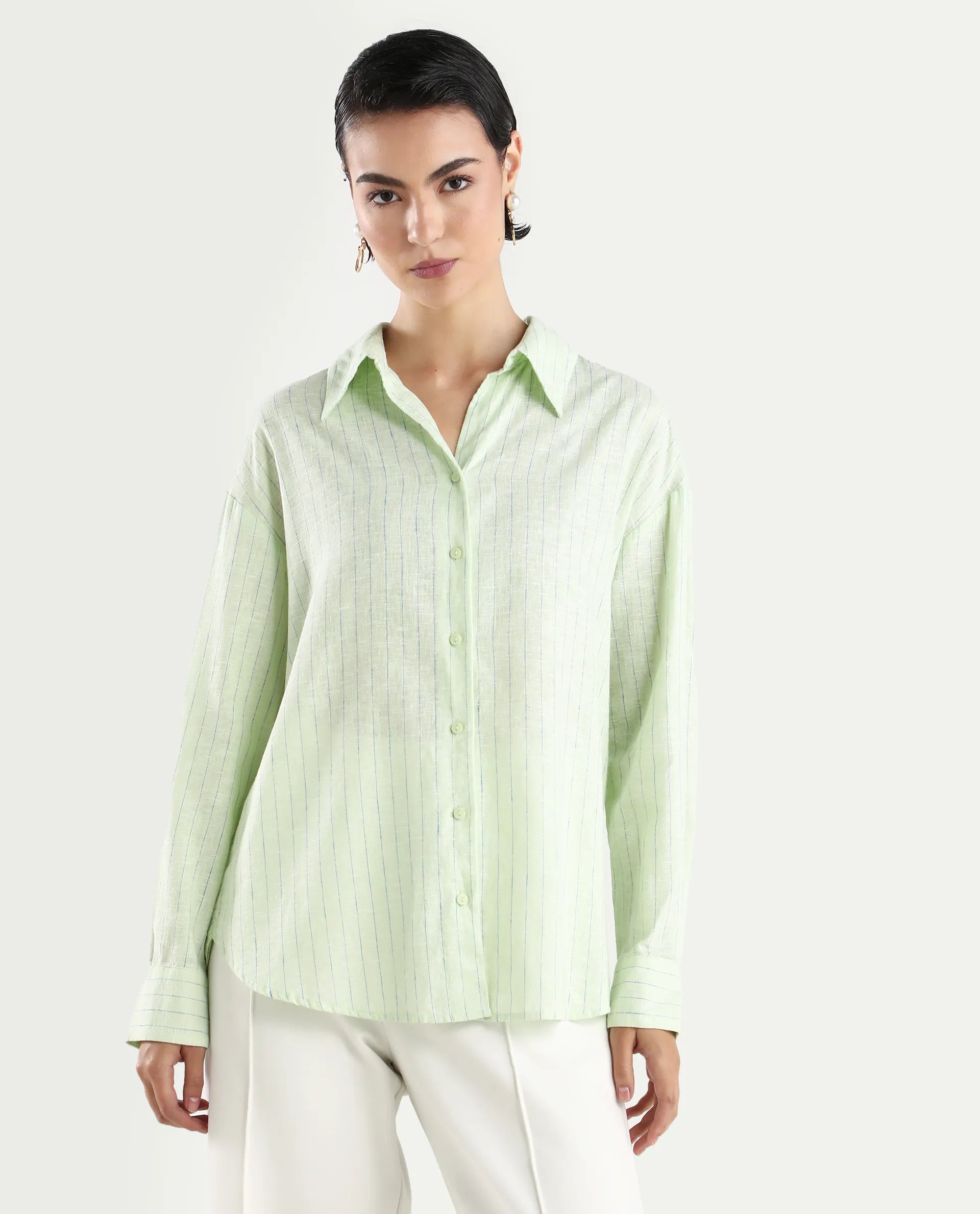 Rareism Women's Nenora Light Green 100% Linen Spread Collar Boxy Fit Shirt