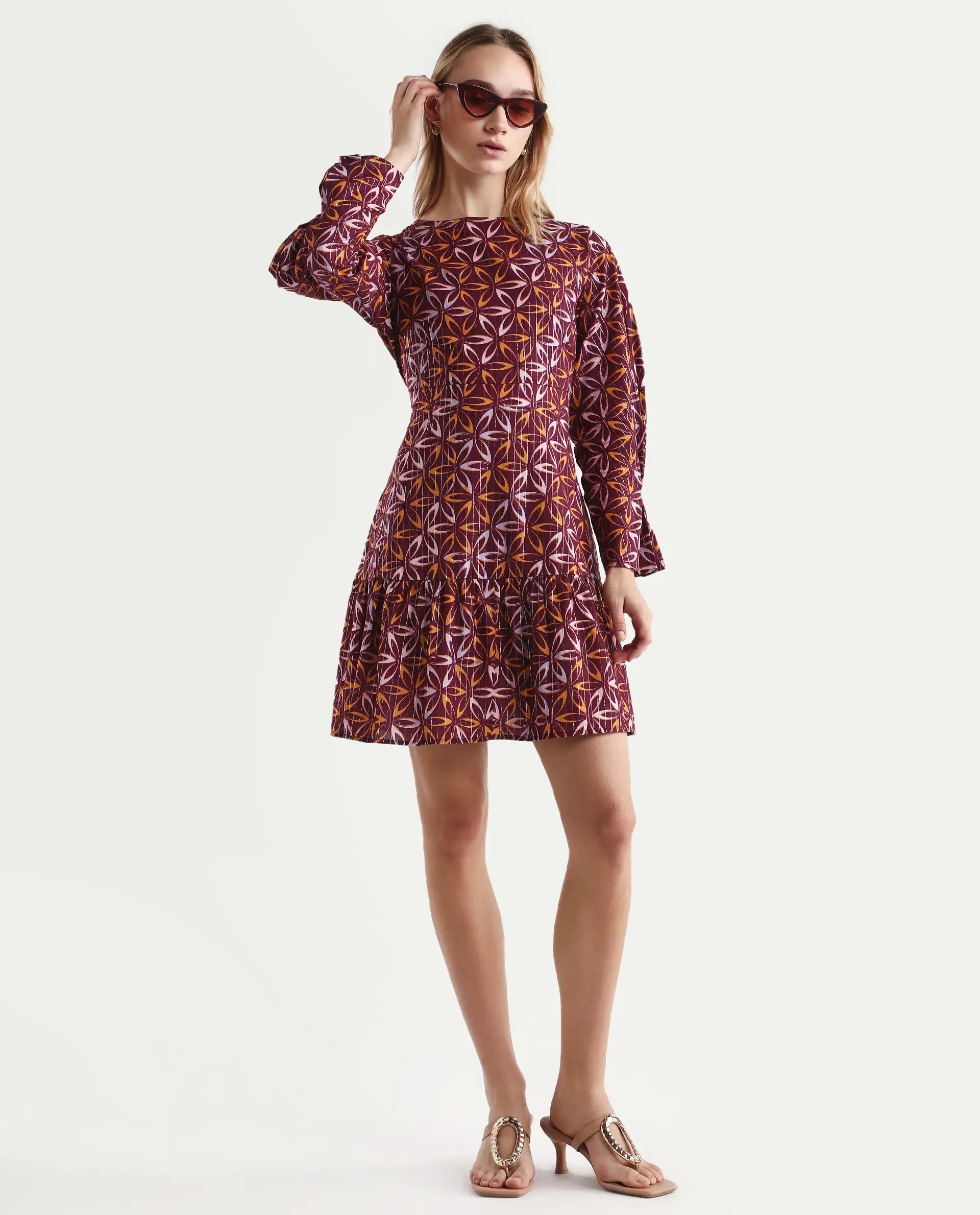 Rareism Women's Nesia Multi Cotton Sweetheart Neck Geometric Print Puff Sleeves Knee Length Tiered Dress