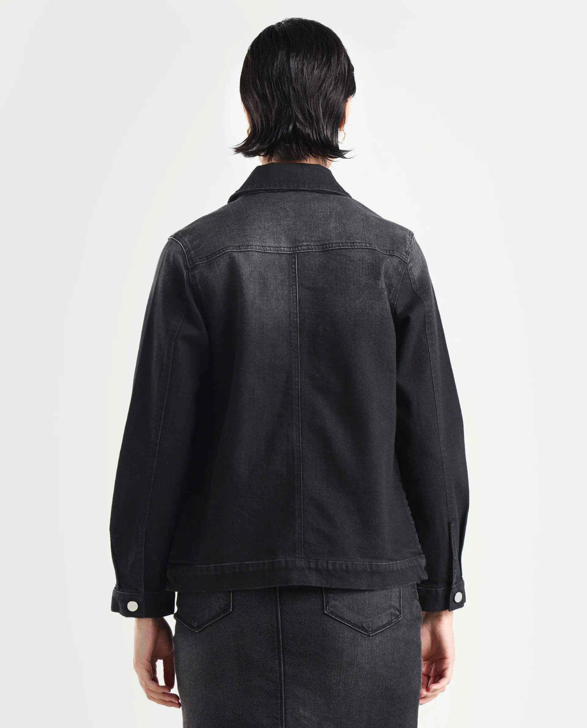 Rareism Women's Nexus Black Cotton Blend Spread Collar Plain Cuffed Sleeve Boxy Fit Jacket