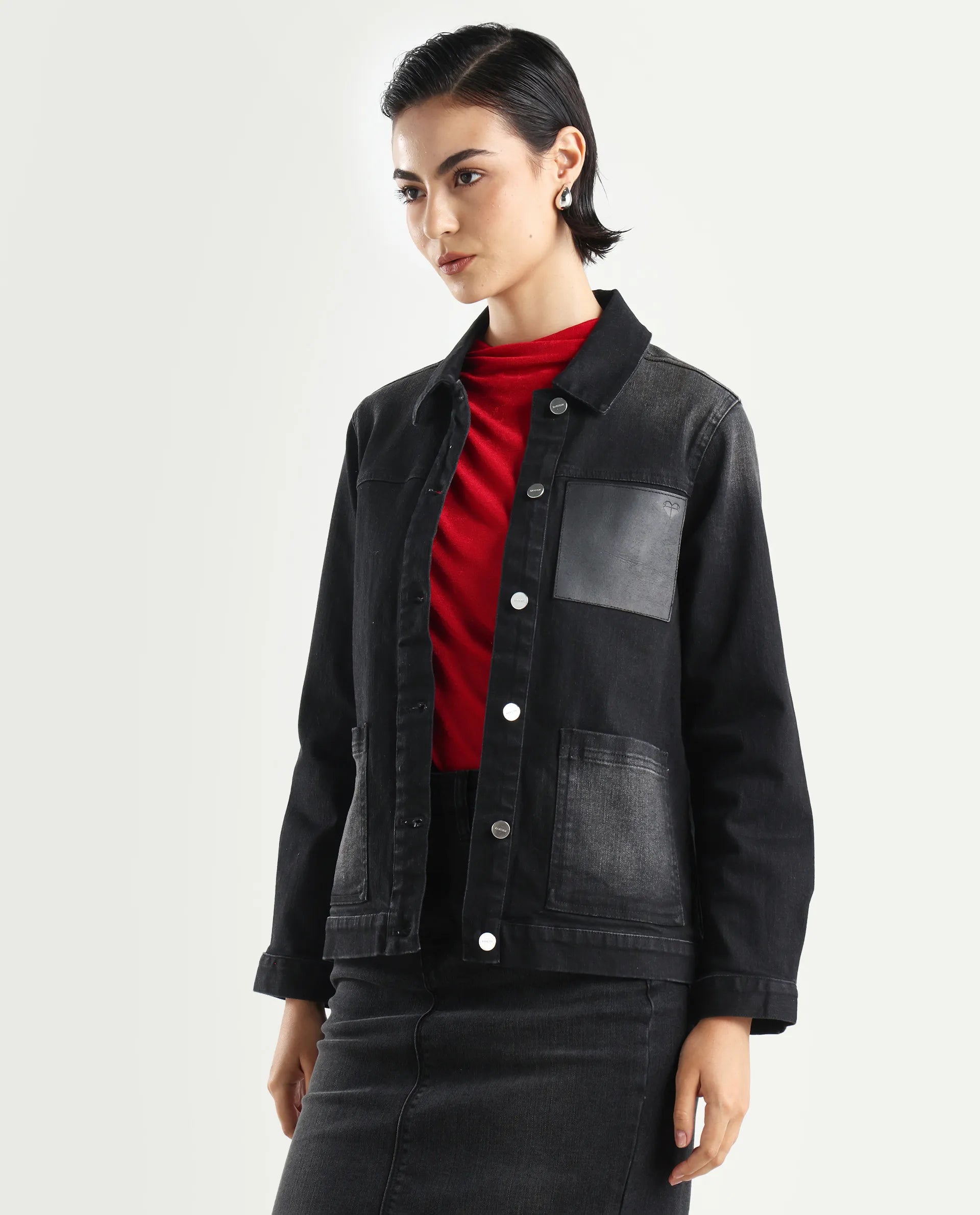 Rareism Women's Nexus Black Cotton Blend Spread Collar Plain Cuffed Sleeve Boxy Fit Jacket