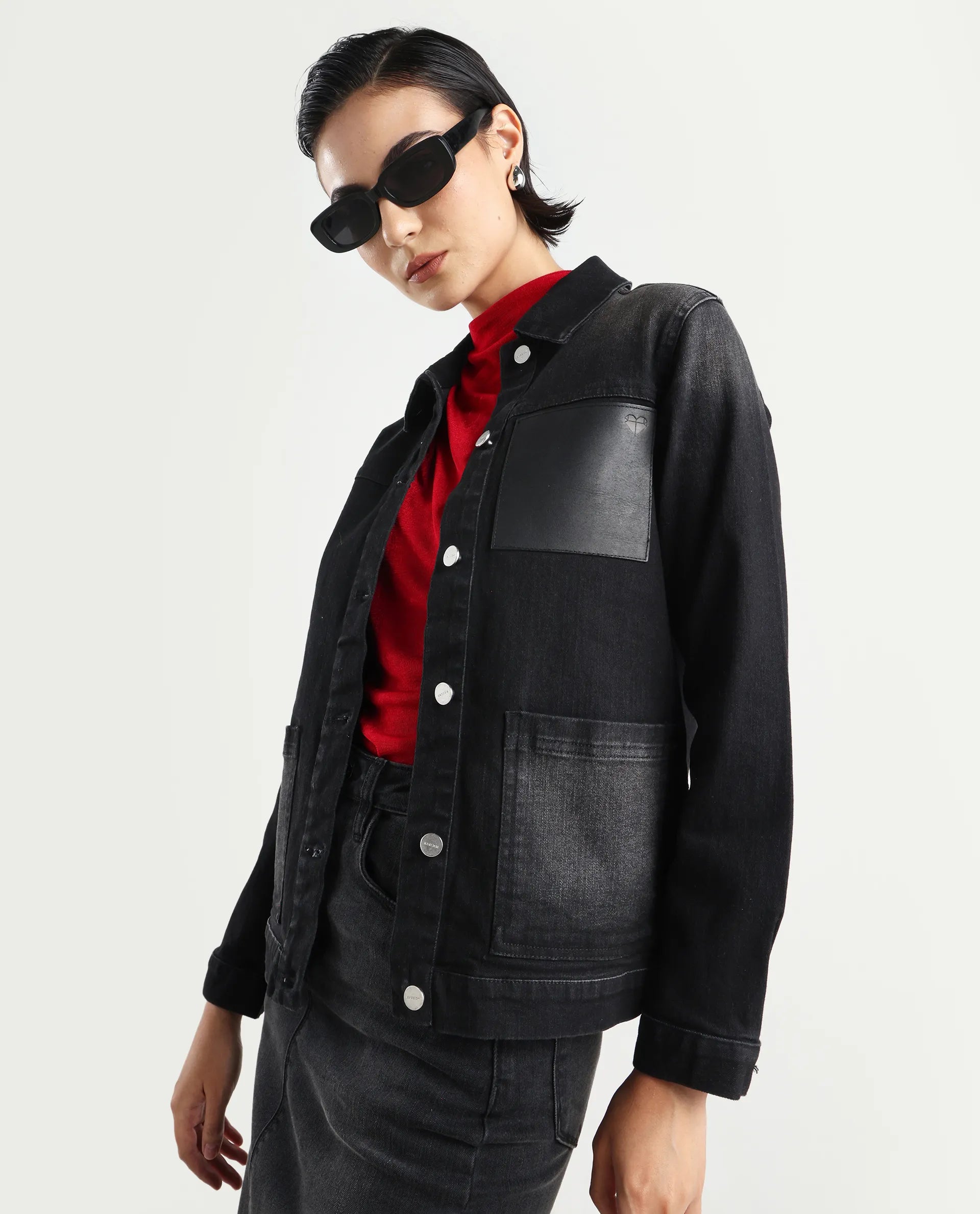 Rareism Women's Nexus Black Cotton Blend Spread Collar Plain Cuffed Sleeve Boxy Fit Jacket