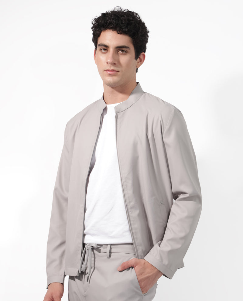 Men's Light Grey ~ Wine Functional Pockets Centre Vent to Re | Mens wool  coats, Wool overcoat, Light grey coat outfit