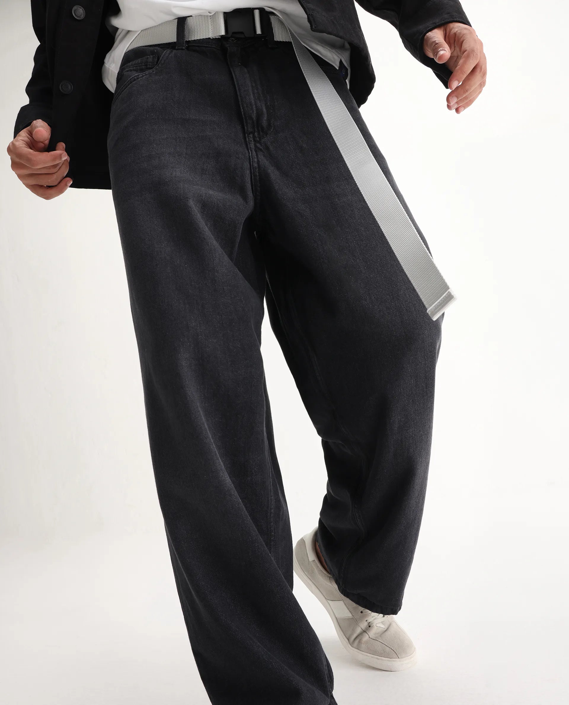 Rare Rabbit Men's Niret Dark Grey Cotton Plain Baggy Fit Jeans