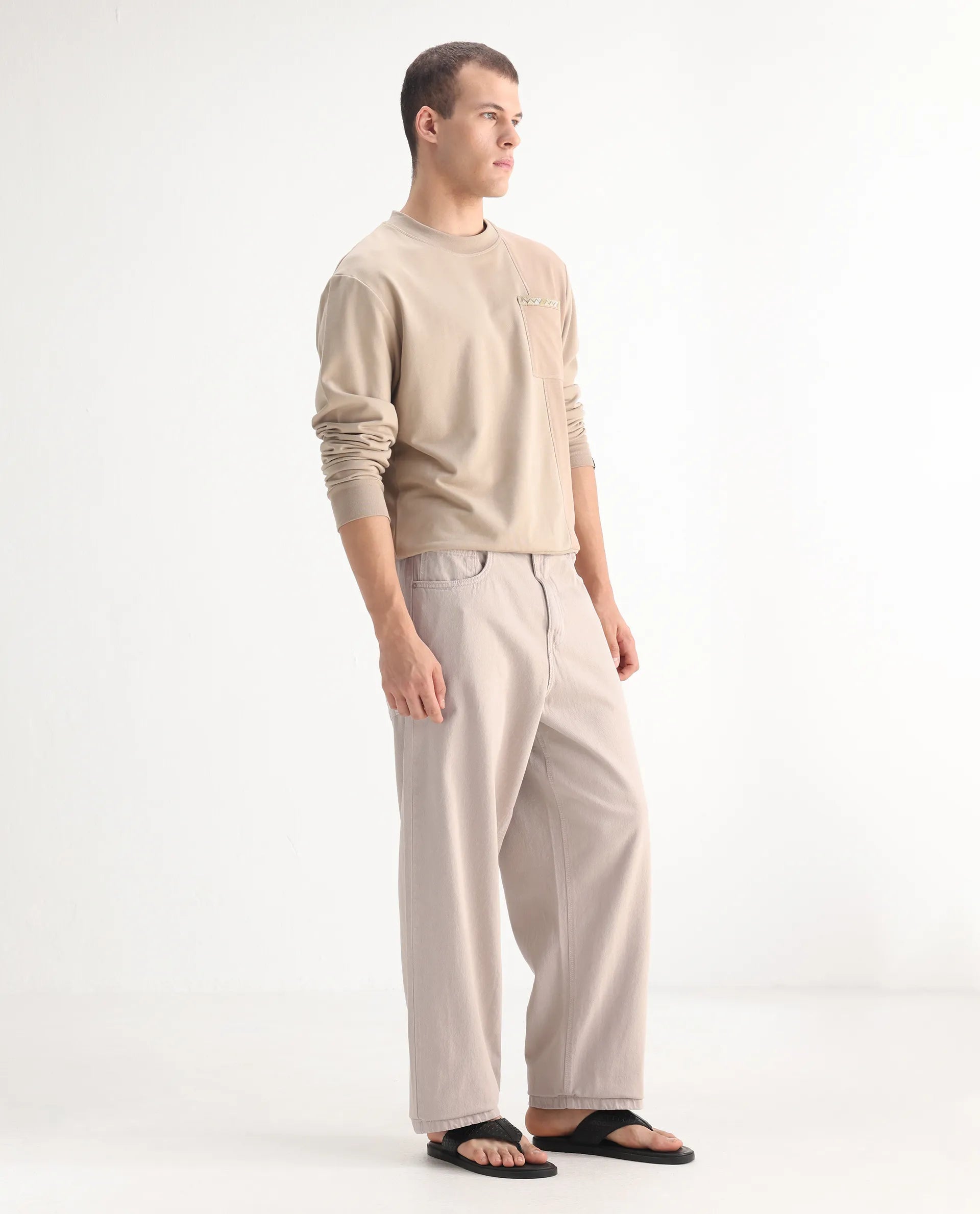 Rare Rabbit Men's Niretor-2 Beige Cotton Plain Baggy Fit Jeans