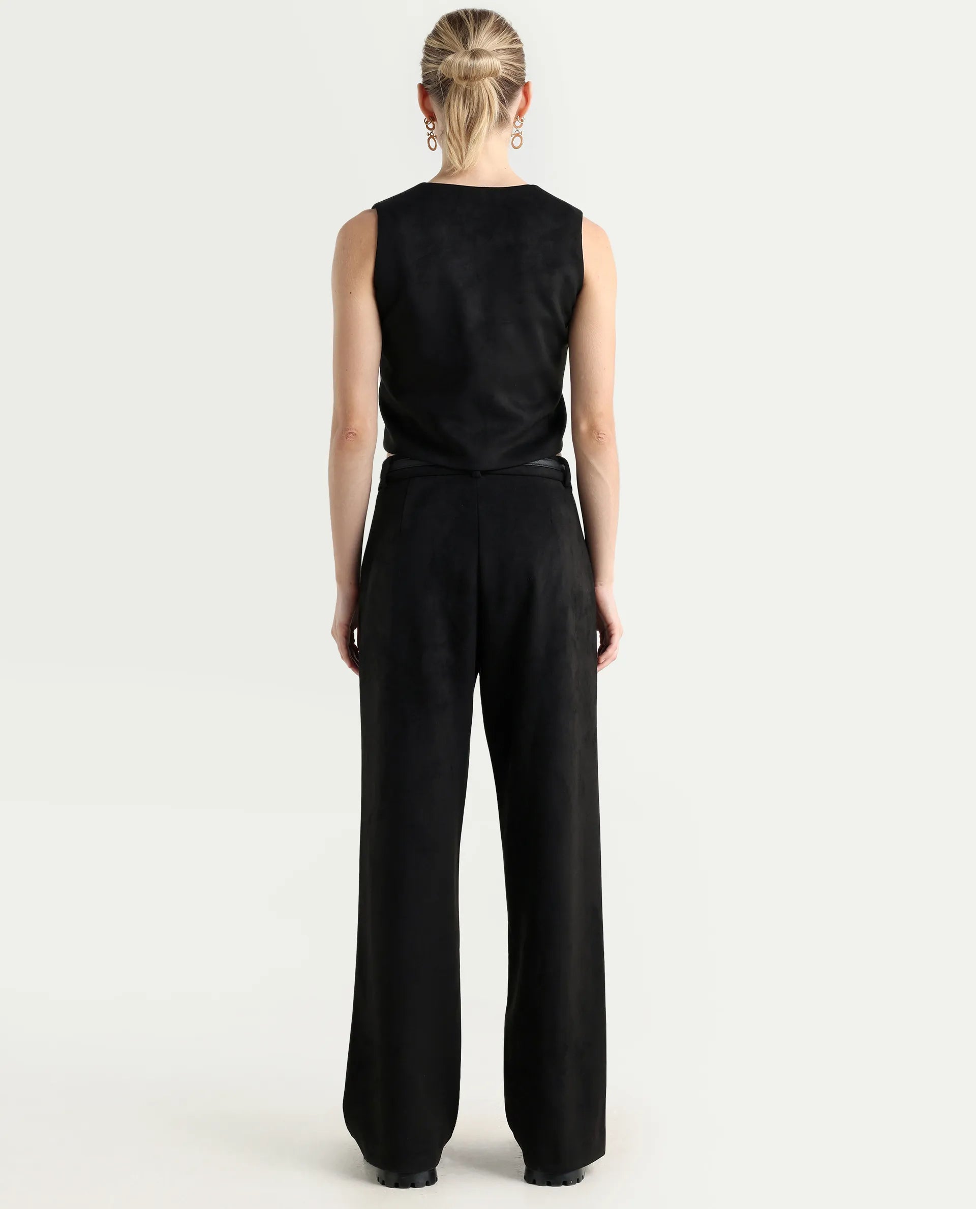 Rareism Women's Niwast-B Black Polyester Blend Straight Fit Travel Trouser