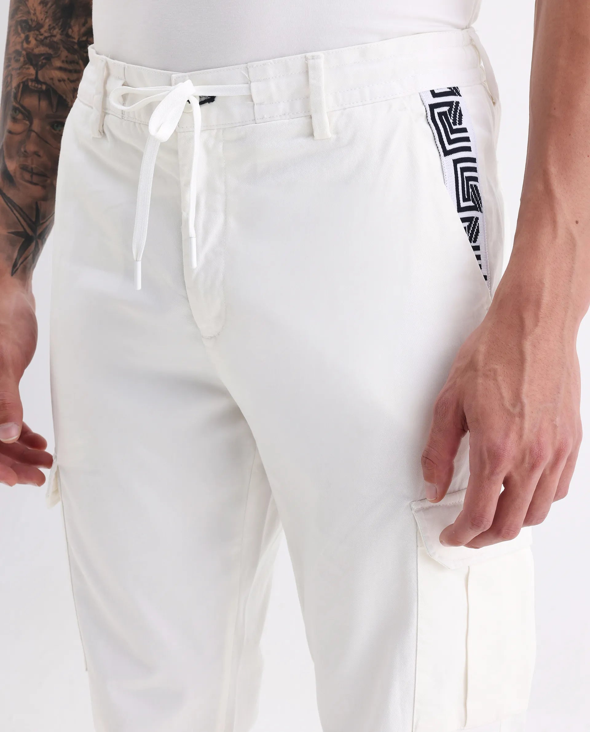 Rare Rabbit Men's Nobon White Cotton Plain Regular Fit Trouser