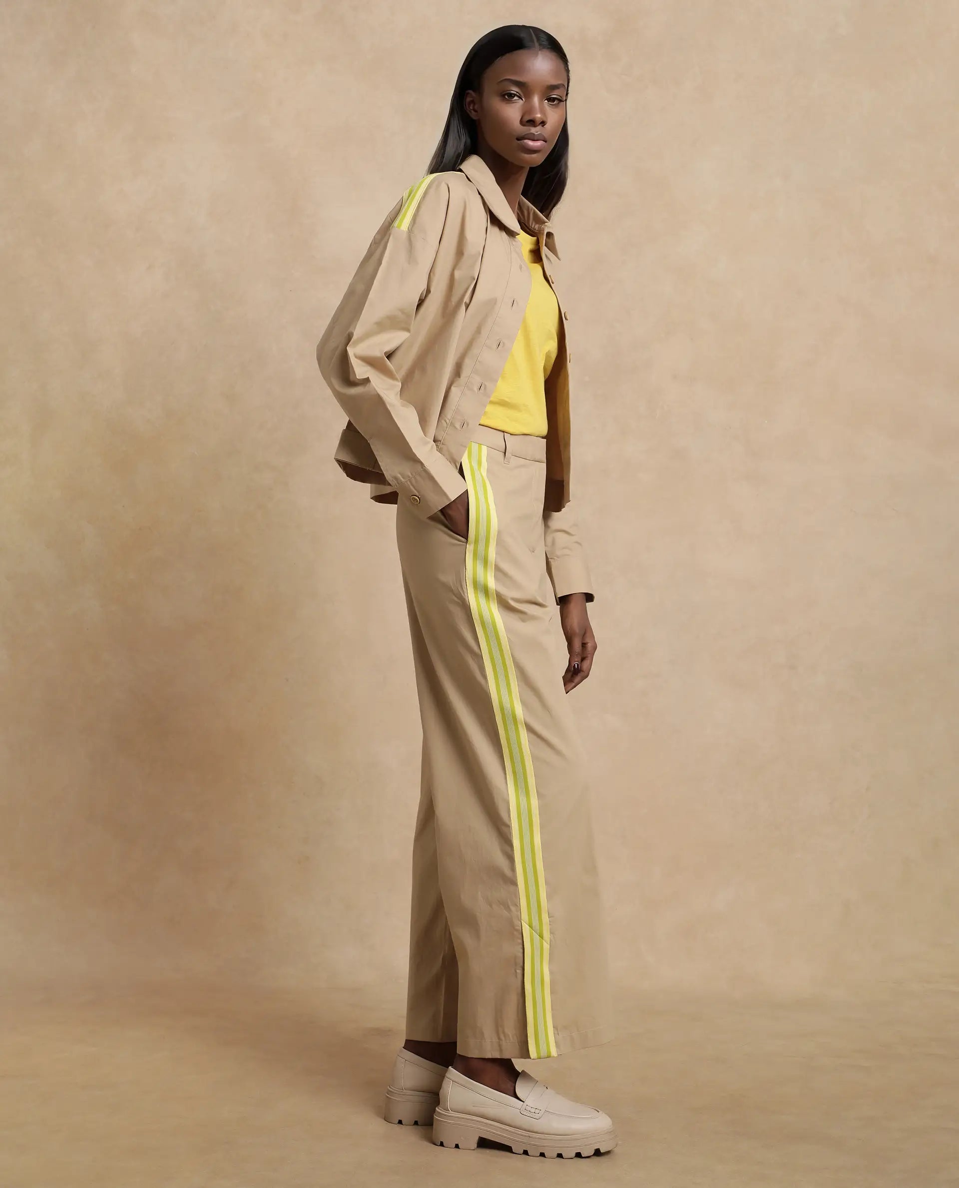 Rareism Women's Nocam B Beige Cotton Plain Ankle Length Wide Trouser