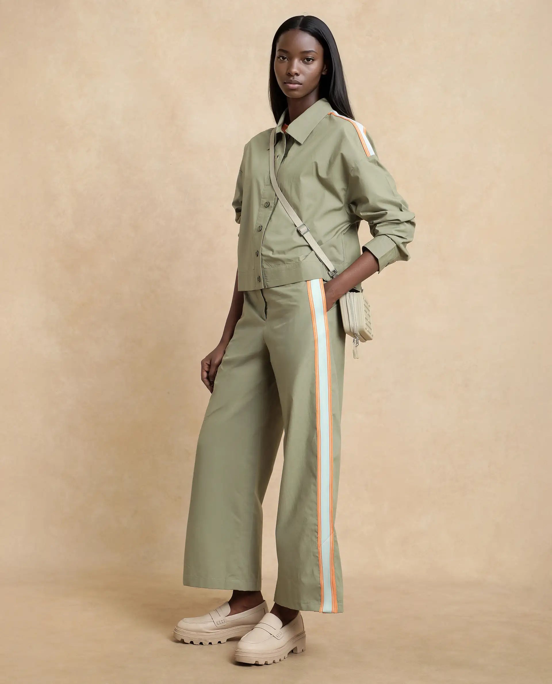 Rareism Women's Nocam B Dusky Green Cotton Plain Ankle Length Wide Trouser