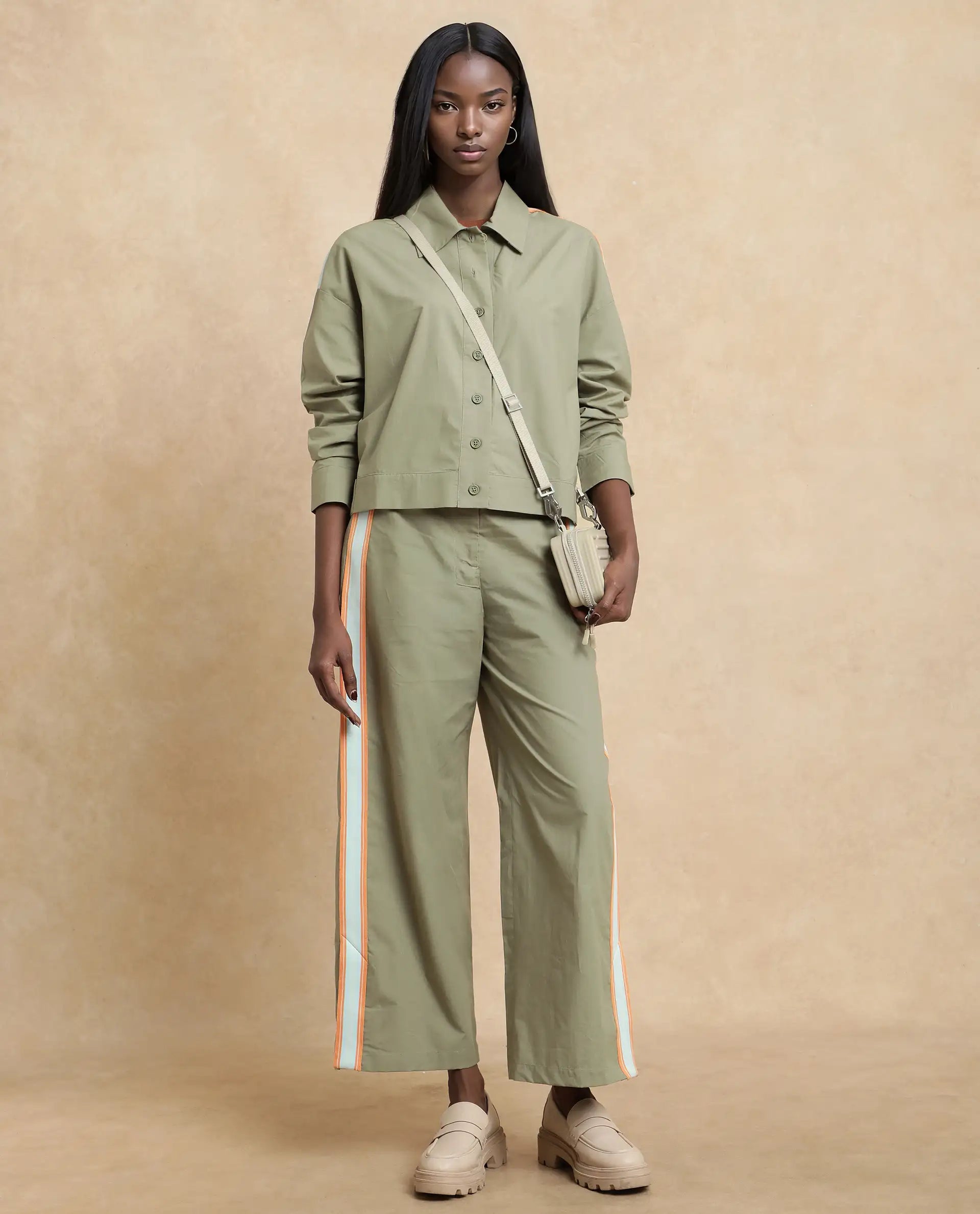 Rareism Women's Nocam B Dusky Green Cotton Plain Ankle Length Wide Trouser