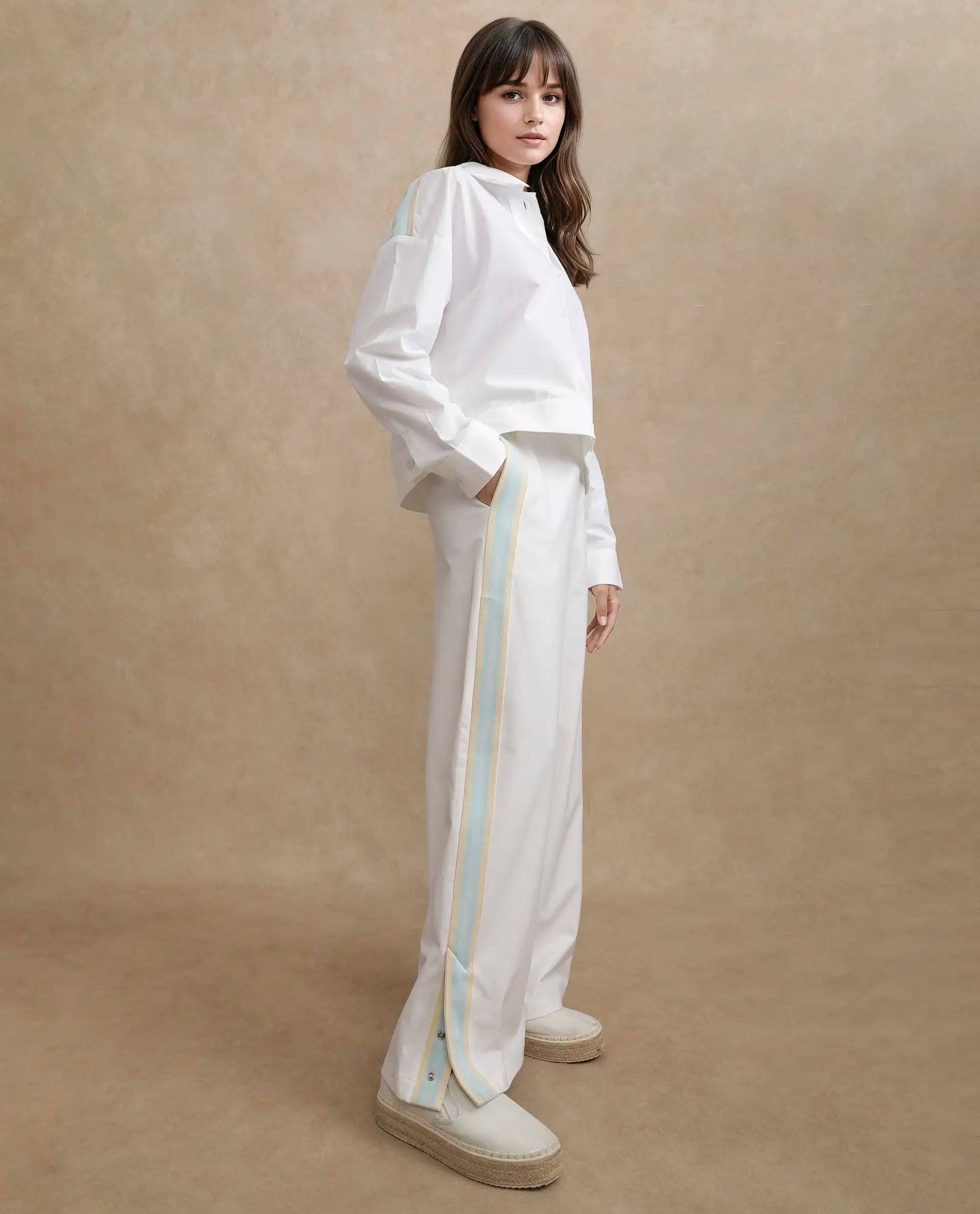 Rareism Women's Nocam B Off White Cotton Plain Ankle Length Wide Trouser