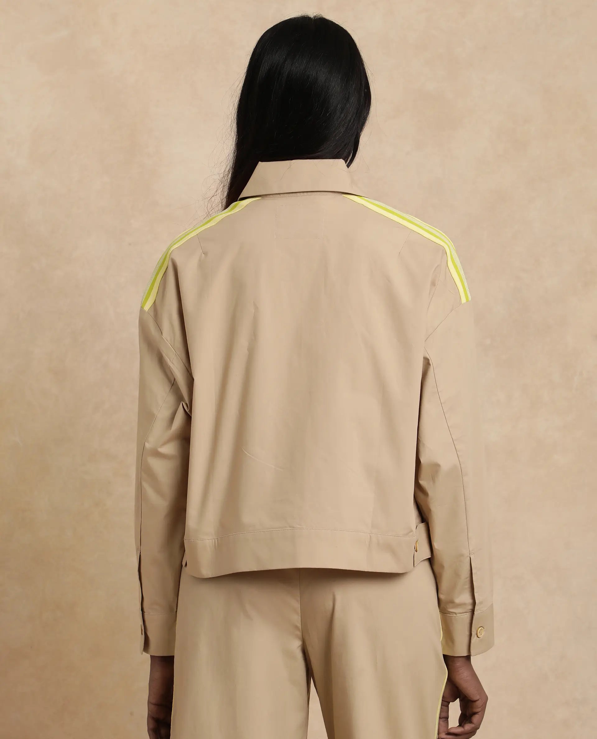 Rareism Women's Nocam S Beige Cotton Spread Collar Plain Cuffed Sleeve Relaxed Fit Shirt