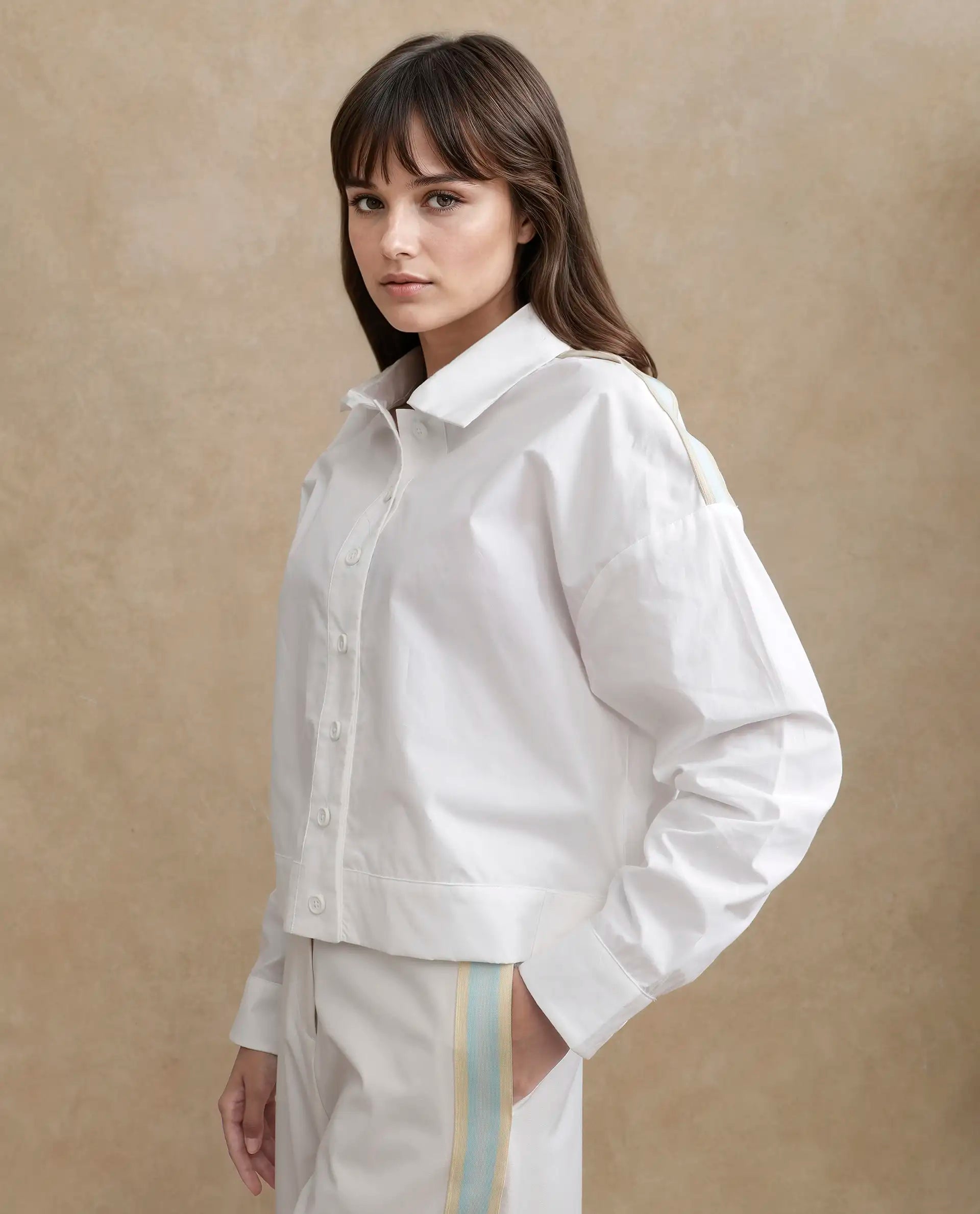 Rareism Women's Nocam S Off White Cotton Spread Collar Plain Cuffed Sleeve Relaxed Fit Shirt