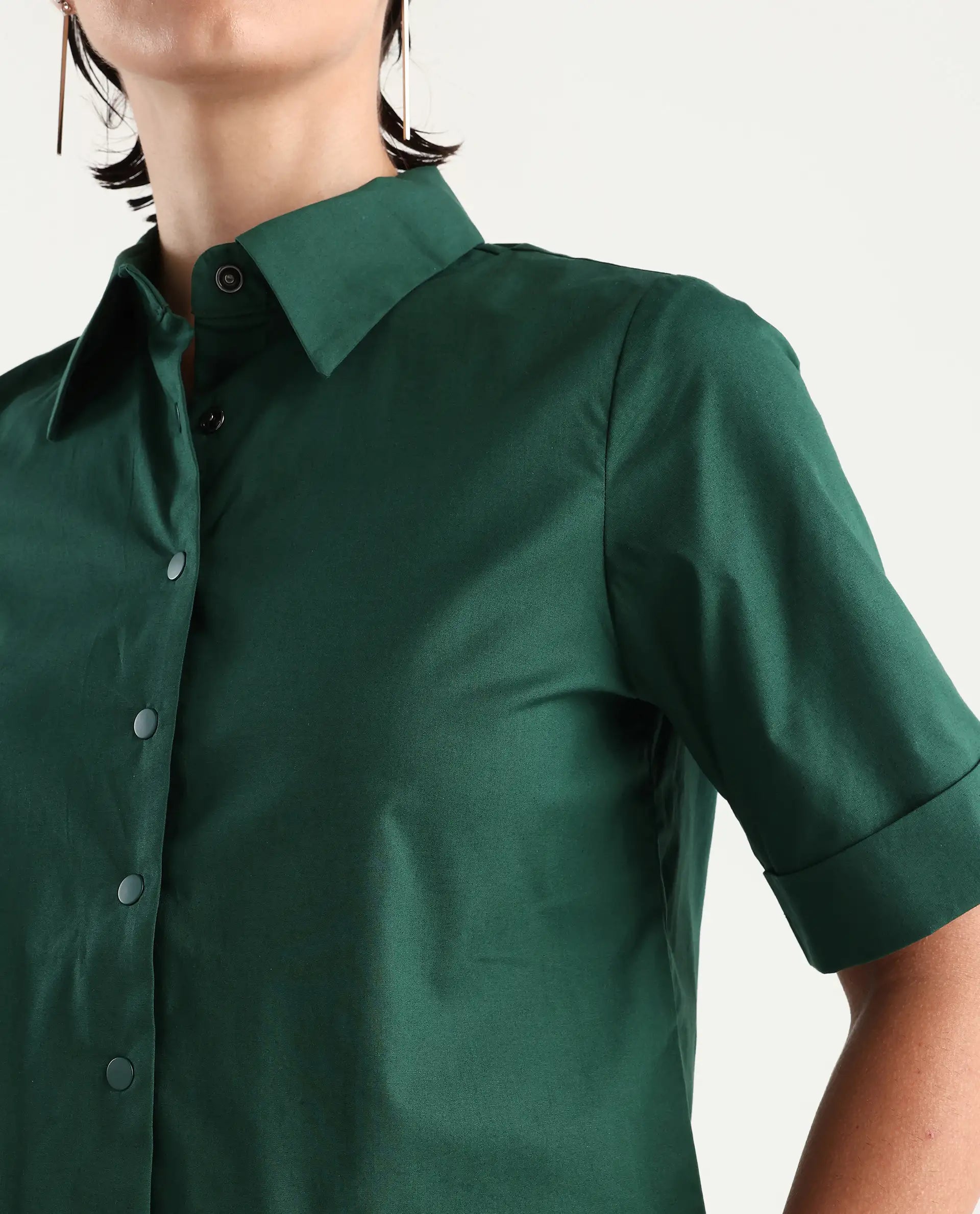 Rareism Women's Nomoli Dark Green Cotton Blend Drop Collar Plain Crop Boxy Fit Shirt