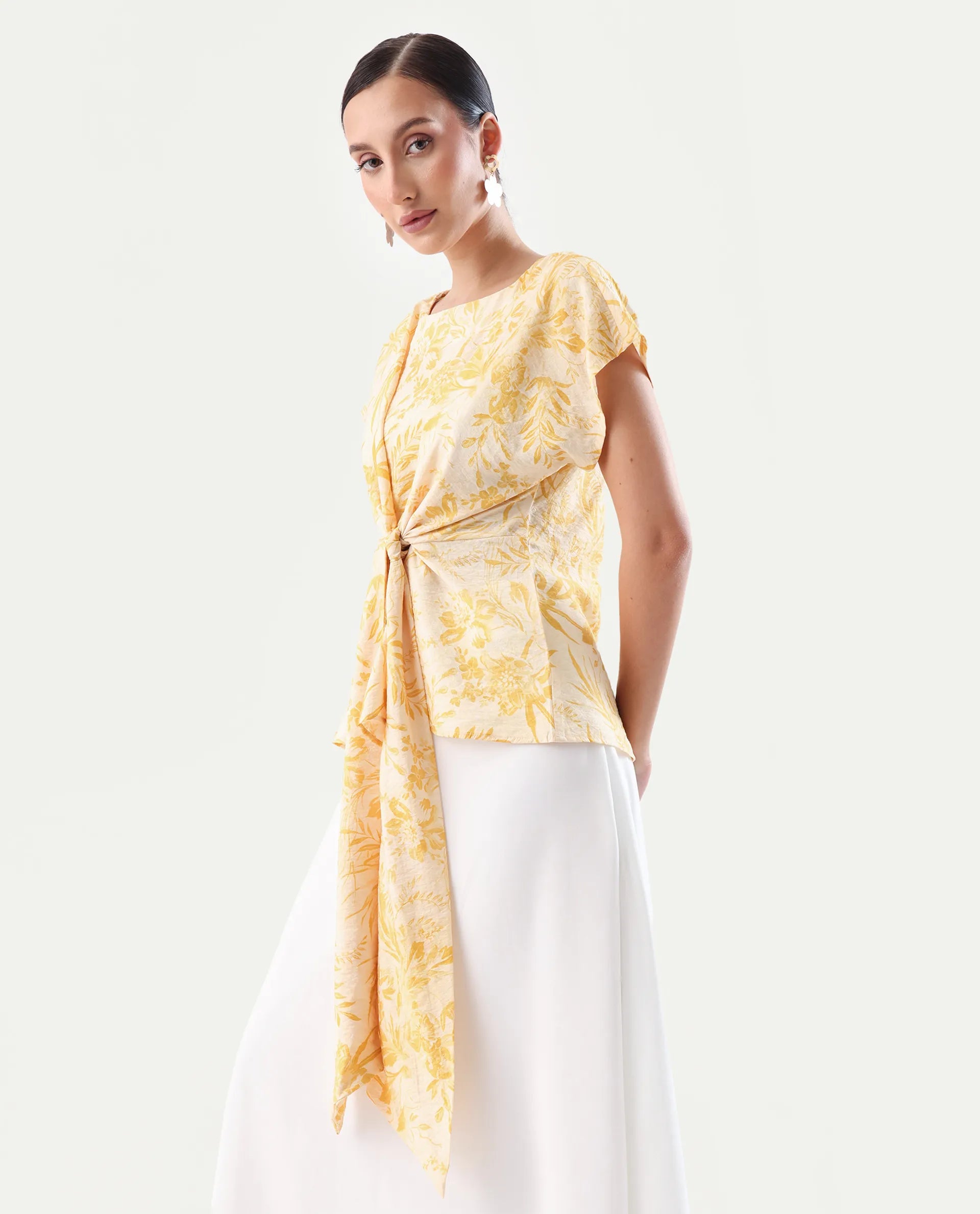 Rareism Women's Nuand Beige Viscose Blend V-Neck Regular Fit Top