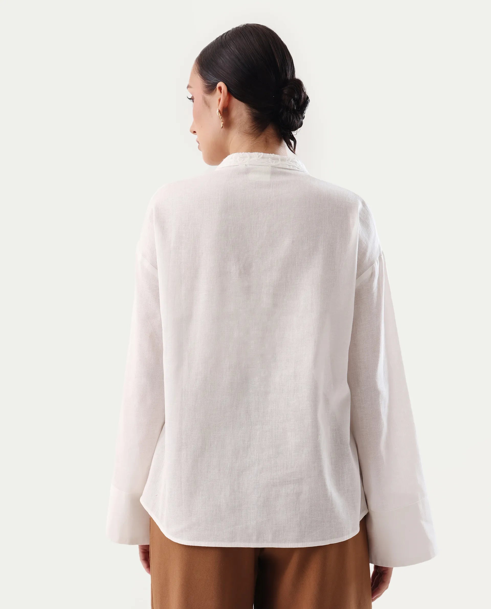 Rareism Women's Nubank Off White Cotton Blend Mandarin Collar Regular Fit Plain Top