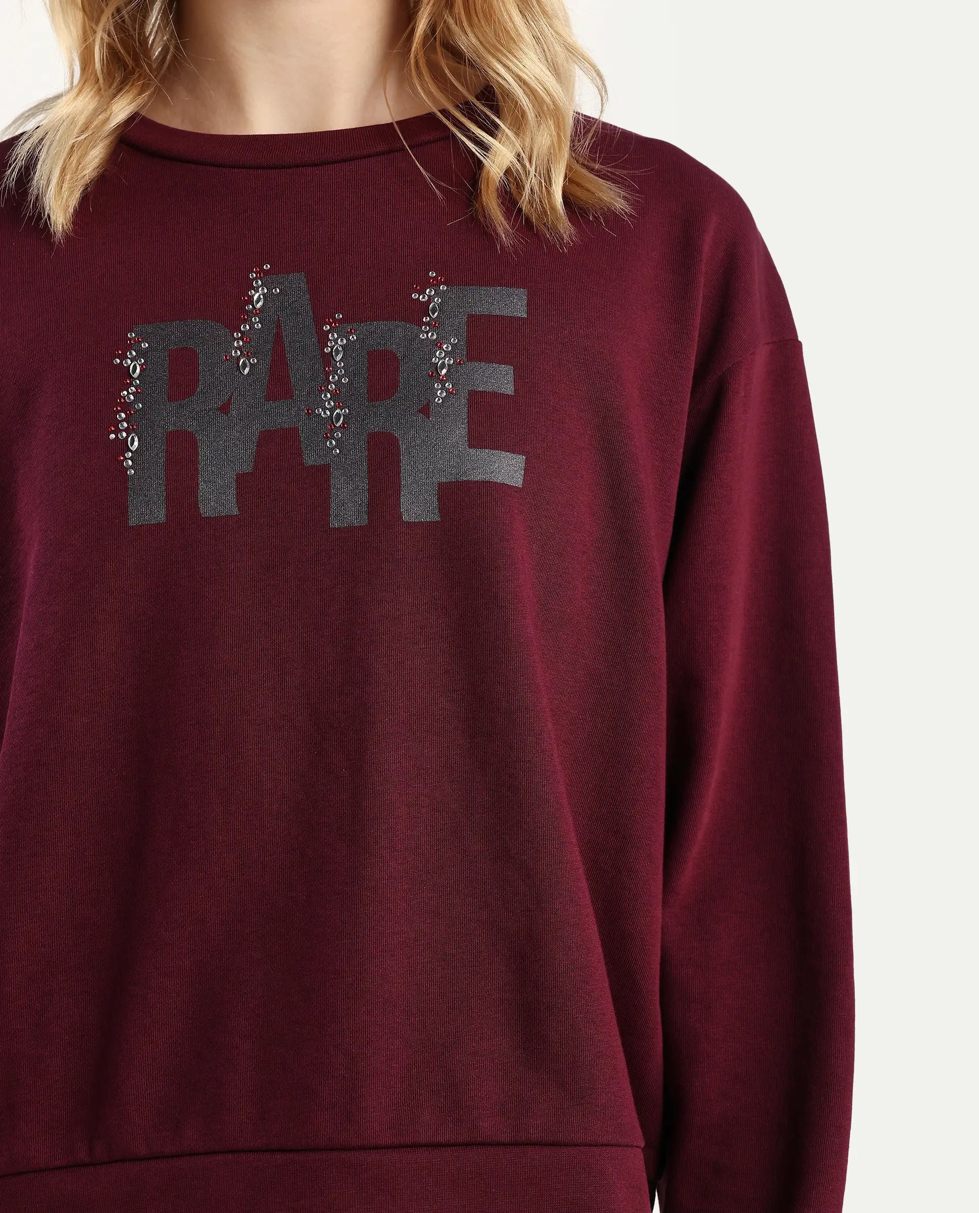 Rareism Women's Nudge Dark Maroon Cotton Blend Crew Neck Graphic Print Relaxed Fit Sweatshirt