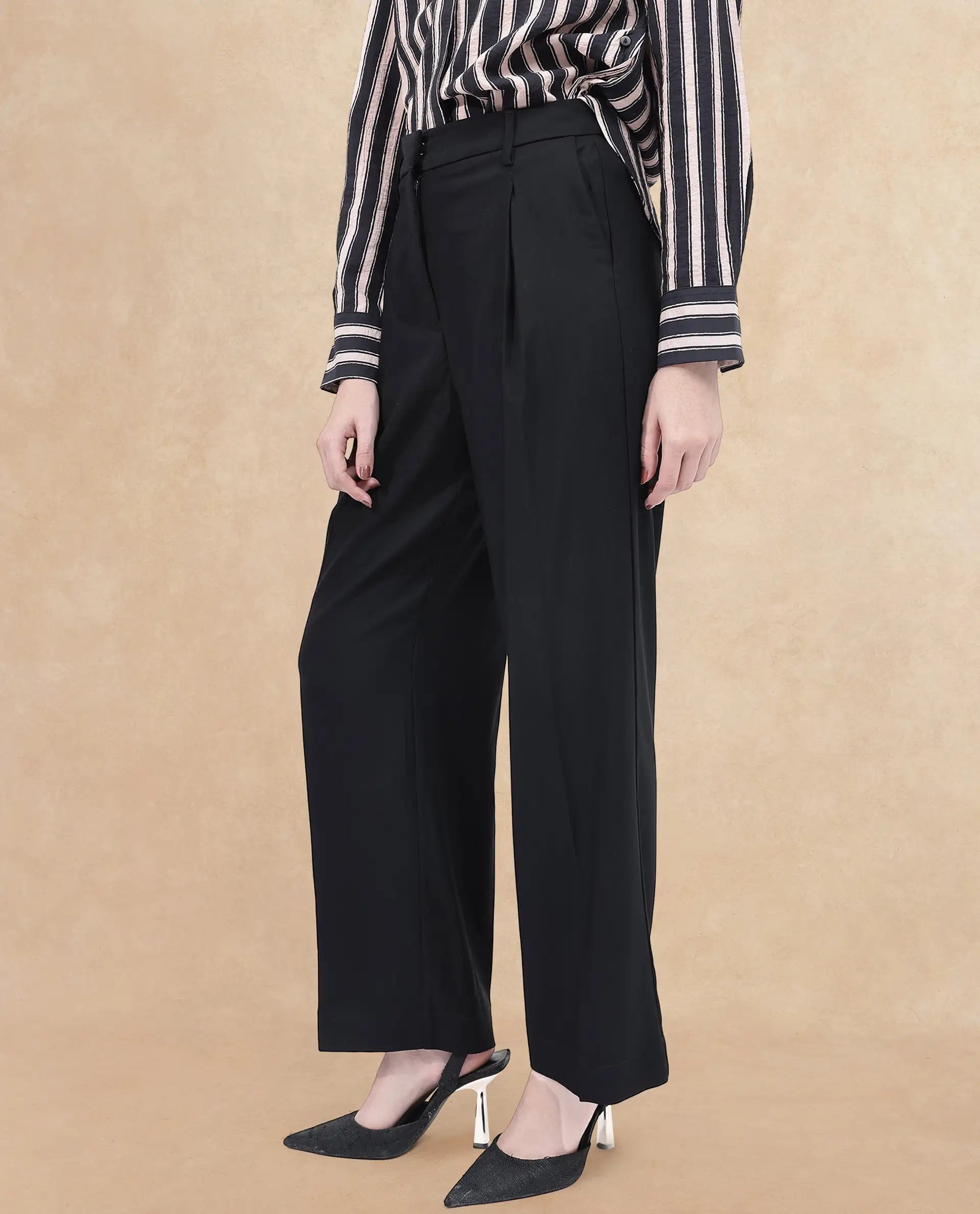 Rareism Women Nuray -SCBlack Cotton Fabric Zipper Closure Solid Regular Fit Trouser