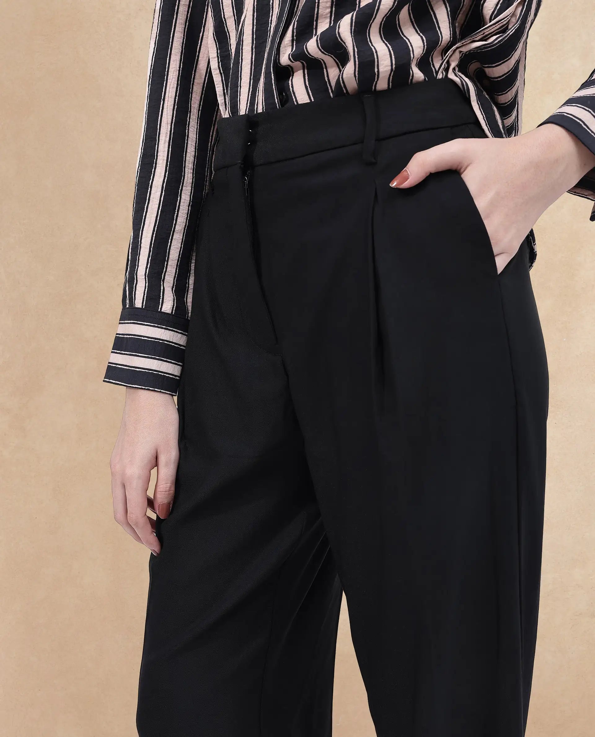 Rareism Women Nuray -SCBlack Cotton Fabric Zipper Closure Solid Regular Fit Trouser