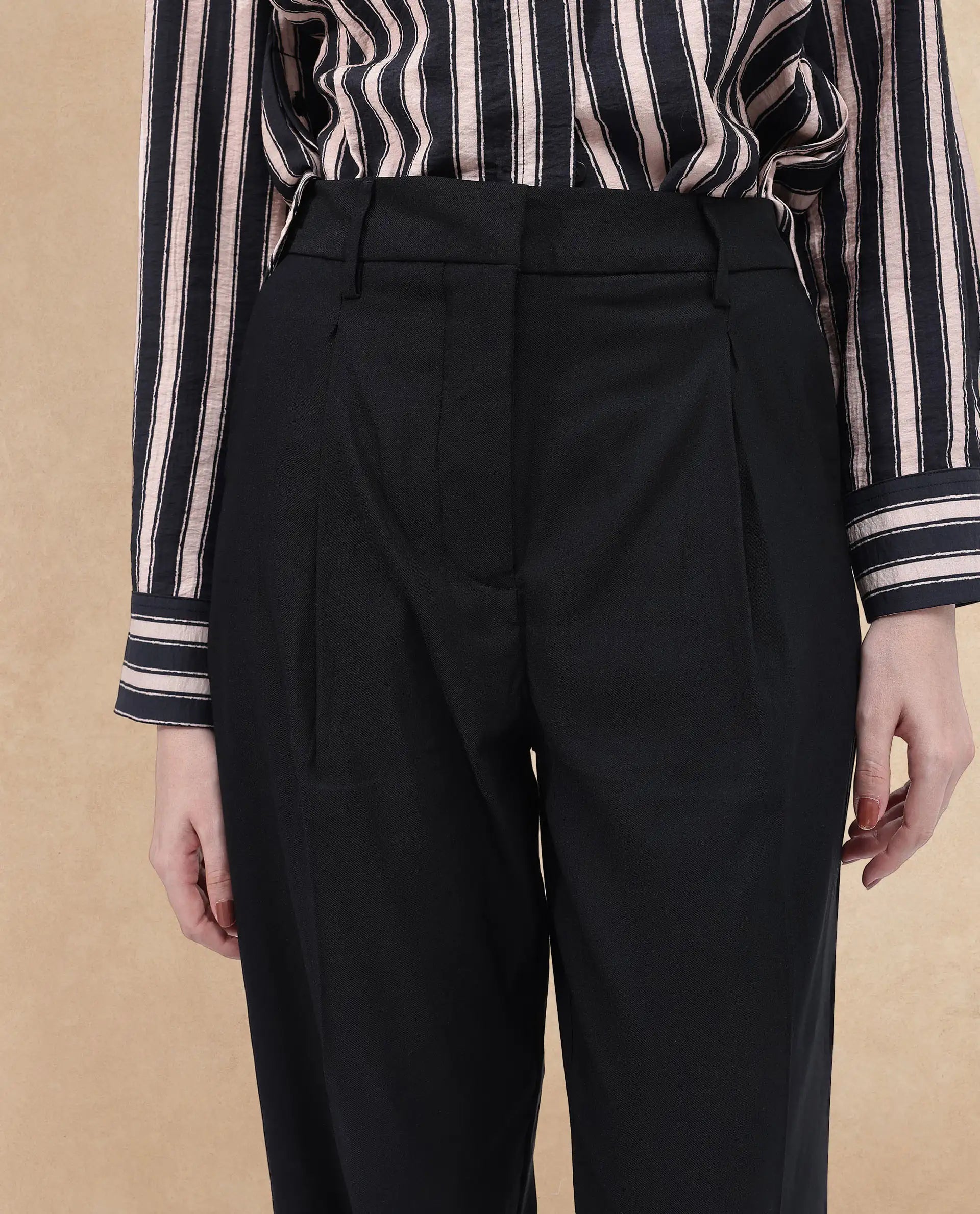 Rareism Women Nuray -SCBlack Cotton Fabric Zipper Closure Solid Regular Fit Trouser