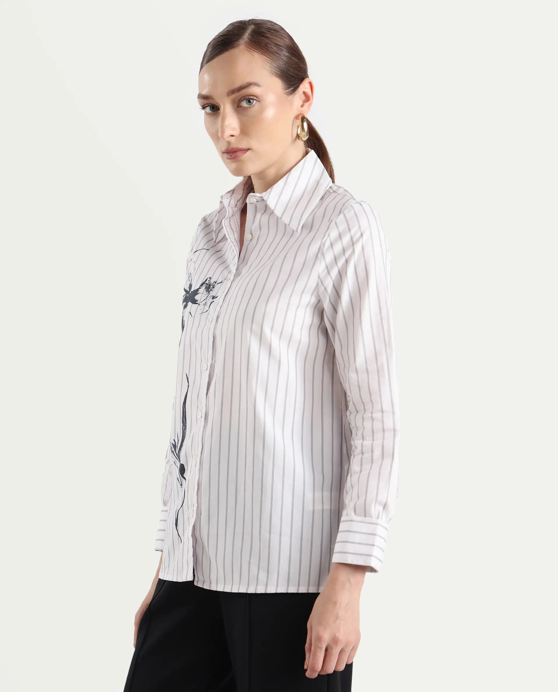 Rareism Women's Nzingat White Cotton Spread Collar Floral Print Cuffed Sleeve Regular Fit Shirt