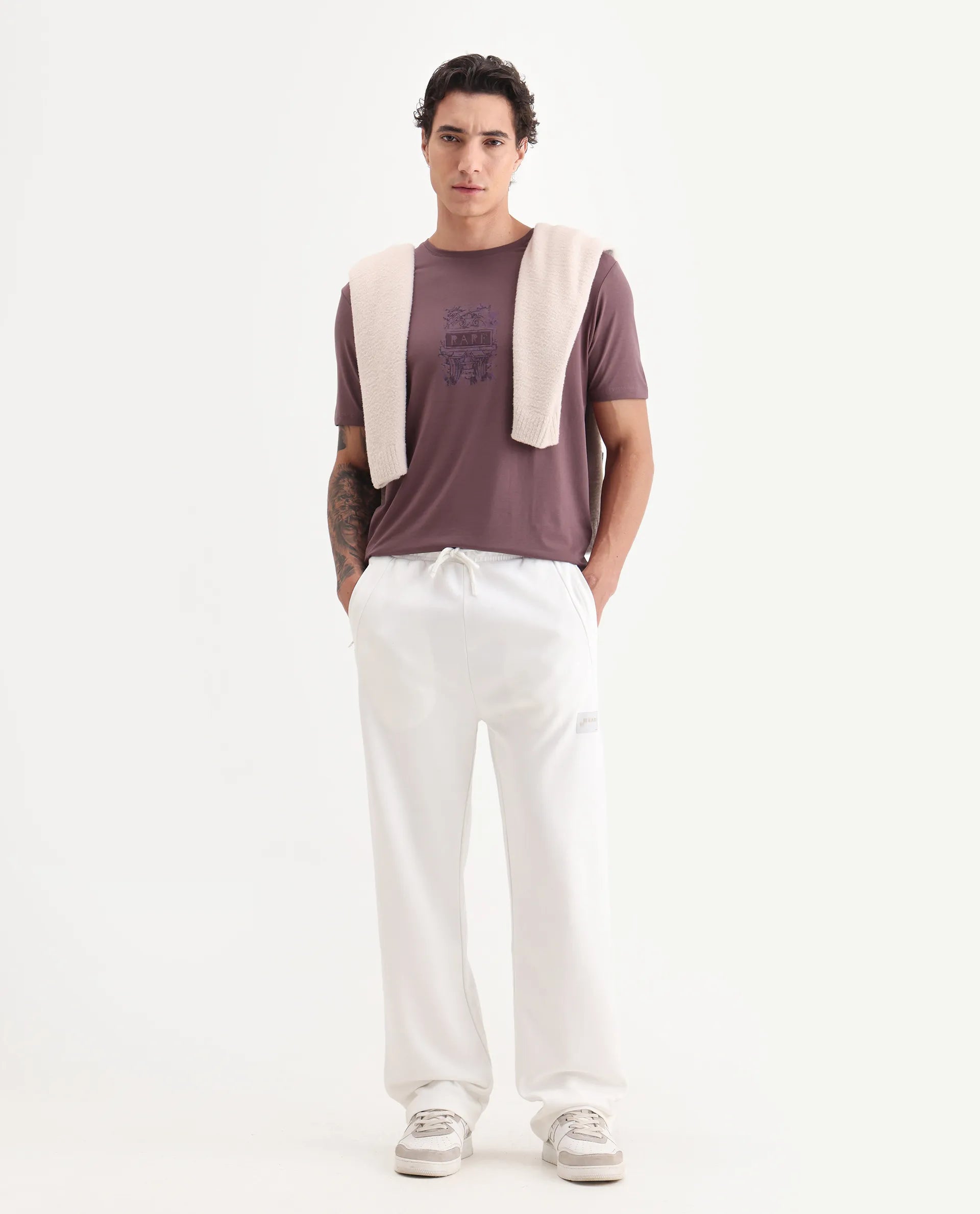 Rare Rabbit Men's Onic Dusky Pink Cotton Blend Graphic Print Regular Fit Half Sleeve Crew Neck T-Shirt