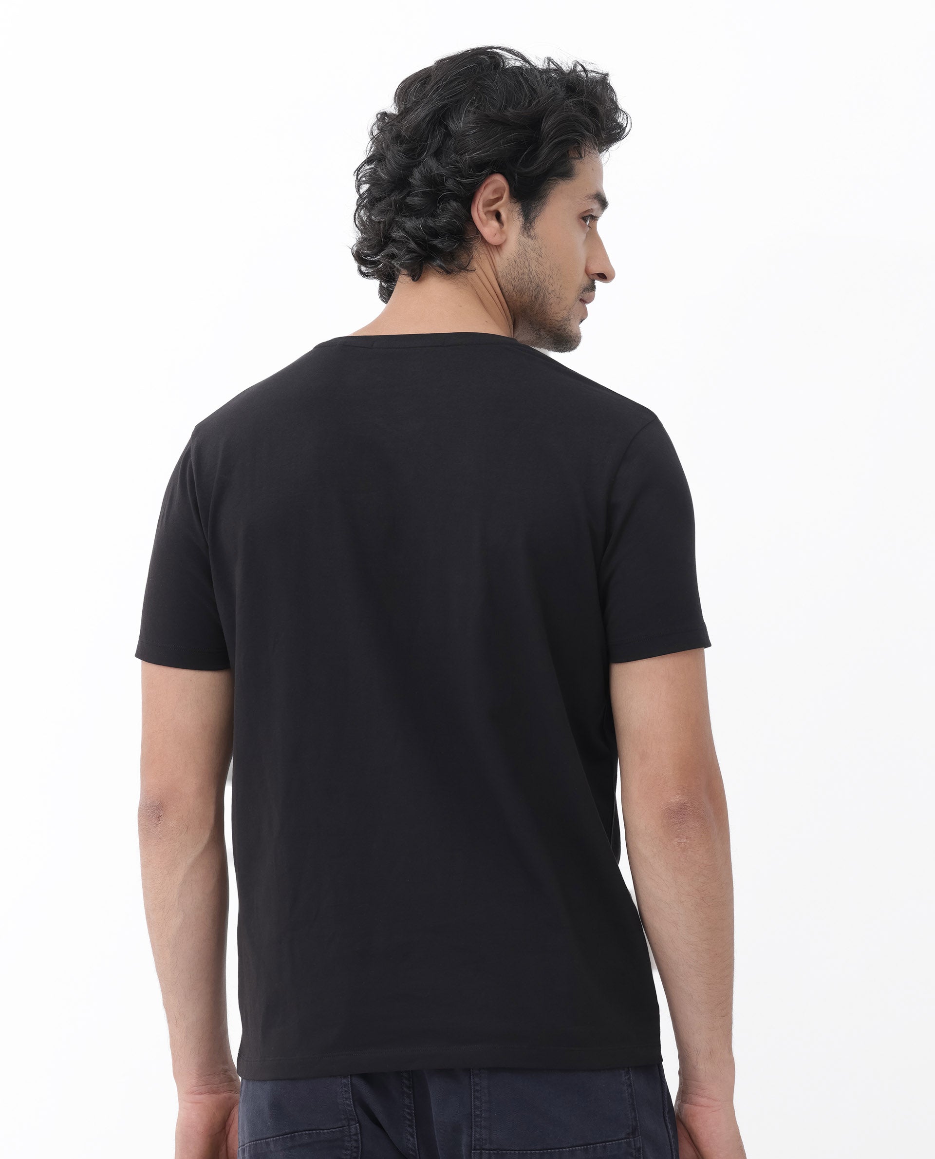 Rare Rabbit Mens Oran Black Cotton Polyester Fabric Short Sleeve Regular Fit Graphic Printed T-Shirt