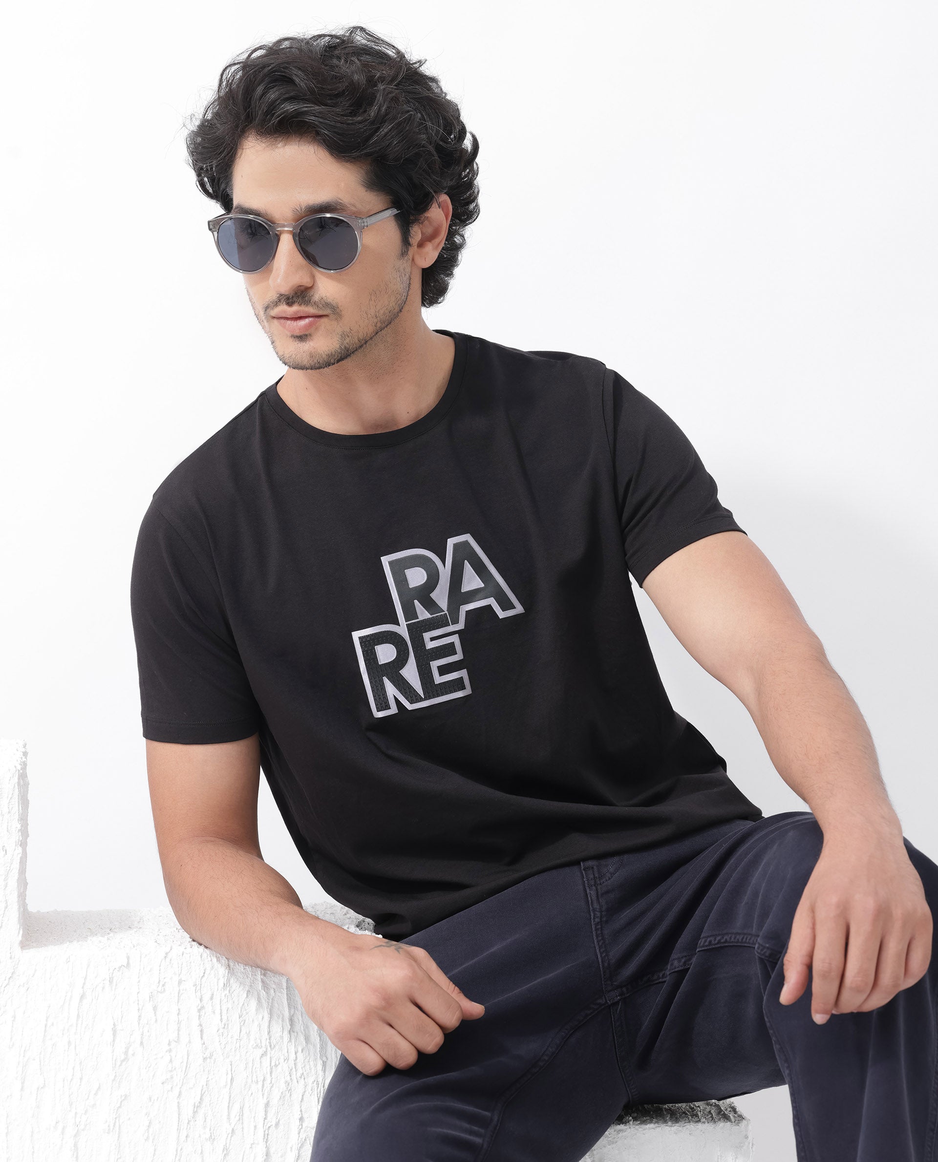 Rare Rabbit Mens Oran Black Cotton Polyester Fabric Short Sleeve Regular Fit Graphic Printed T-Shirt