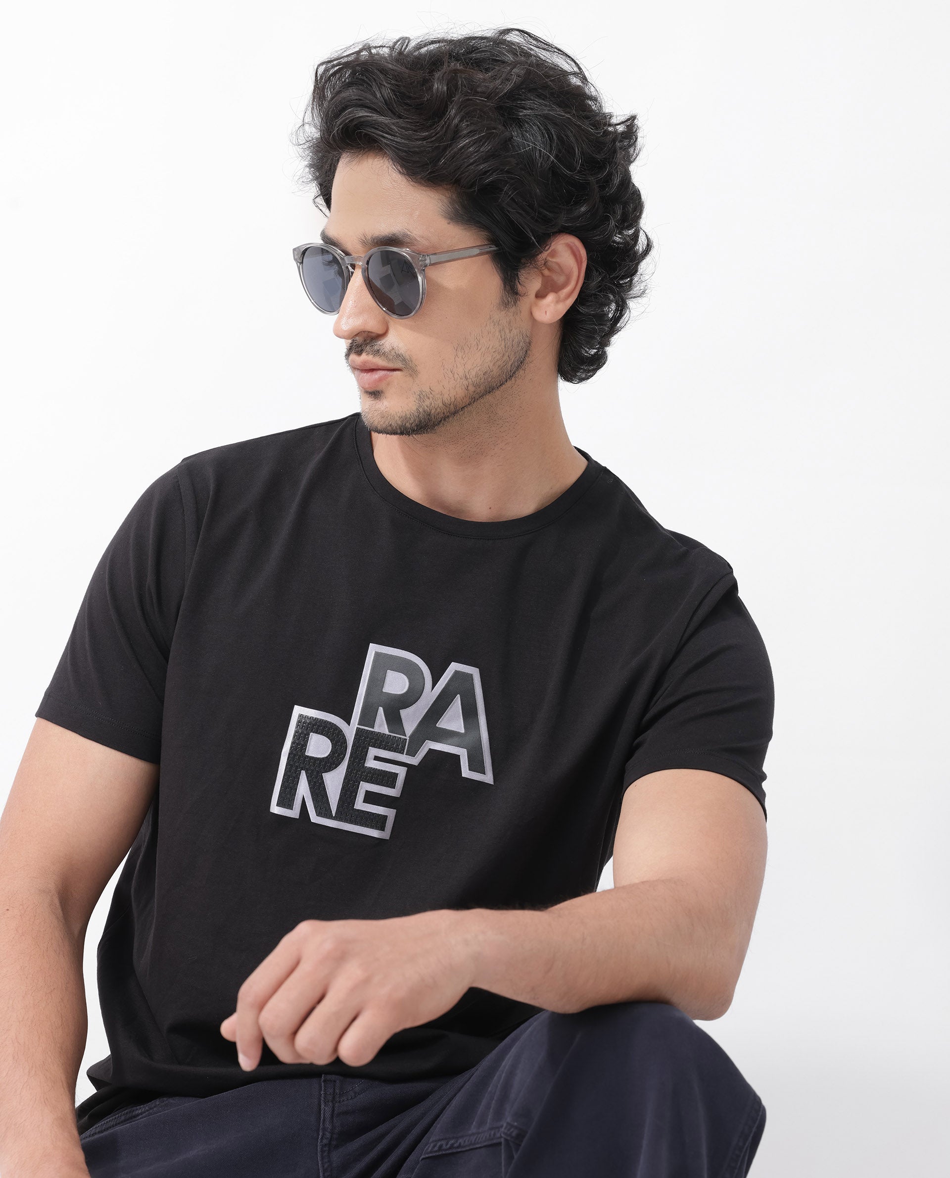 Rare Rabbit Mens Oran Black Cotton Polyester Fabric Short Sleeve Regular Fit Graphic Printed T-Shirt