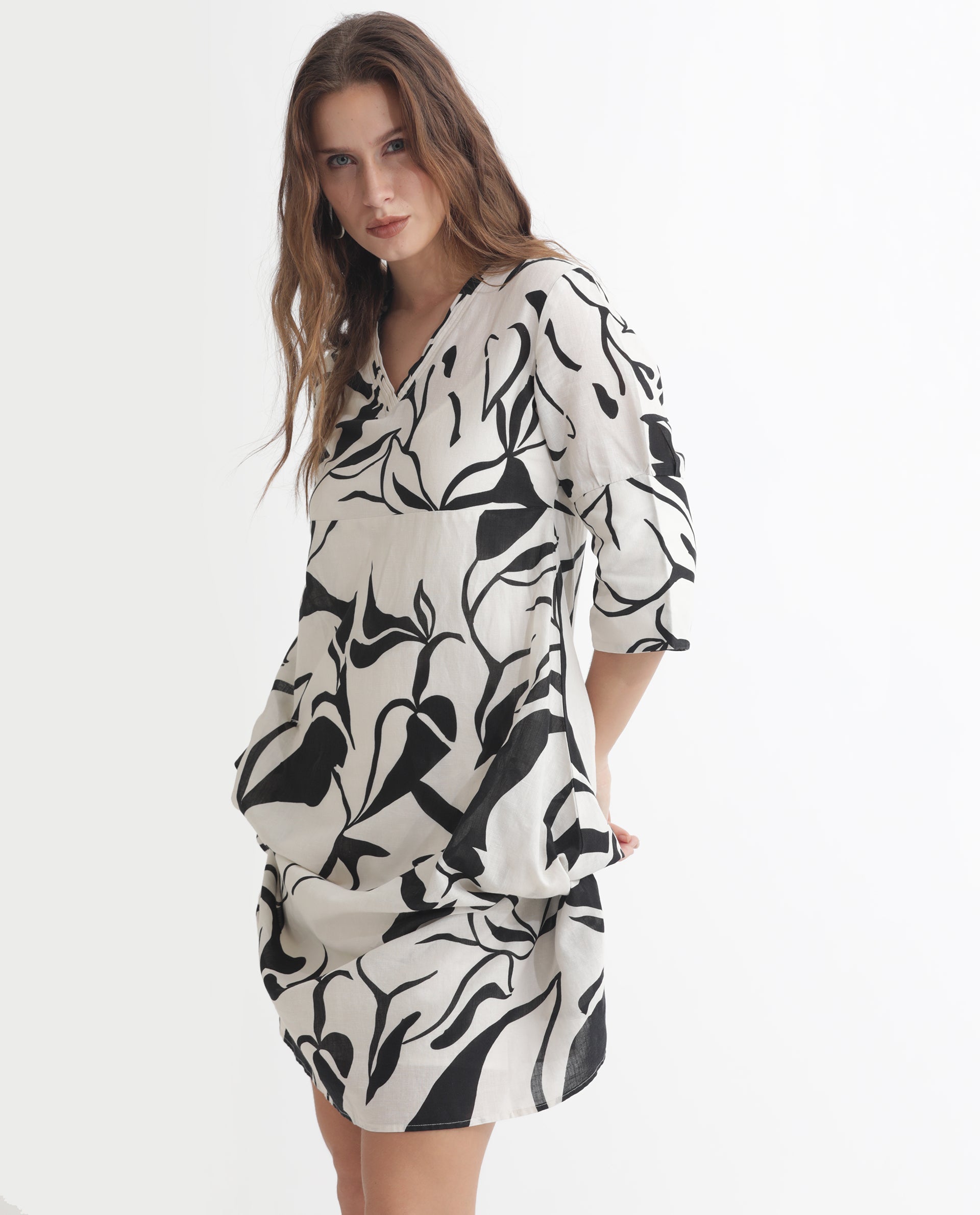 Rareism Women Oreink Off White Abstract Printed V Neck 3/4 Sleeves Asymmetric Hem Mini Dress