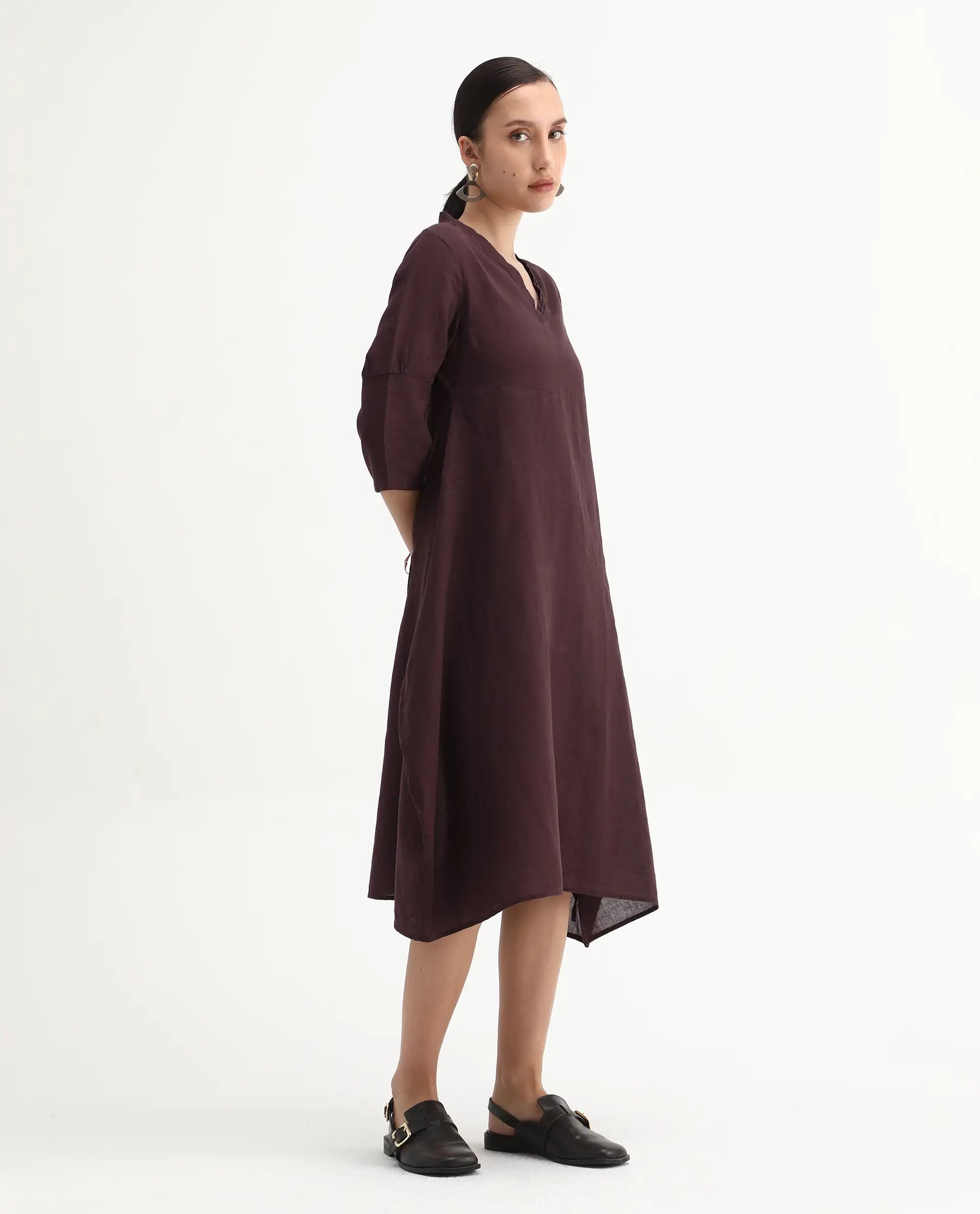 Rareism Women's Orie Brown Linen V-Neck Plain Midi Relaxed Fit Dress