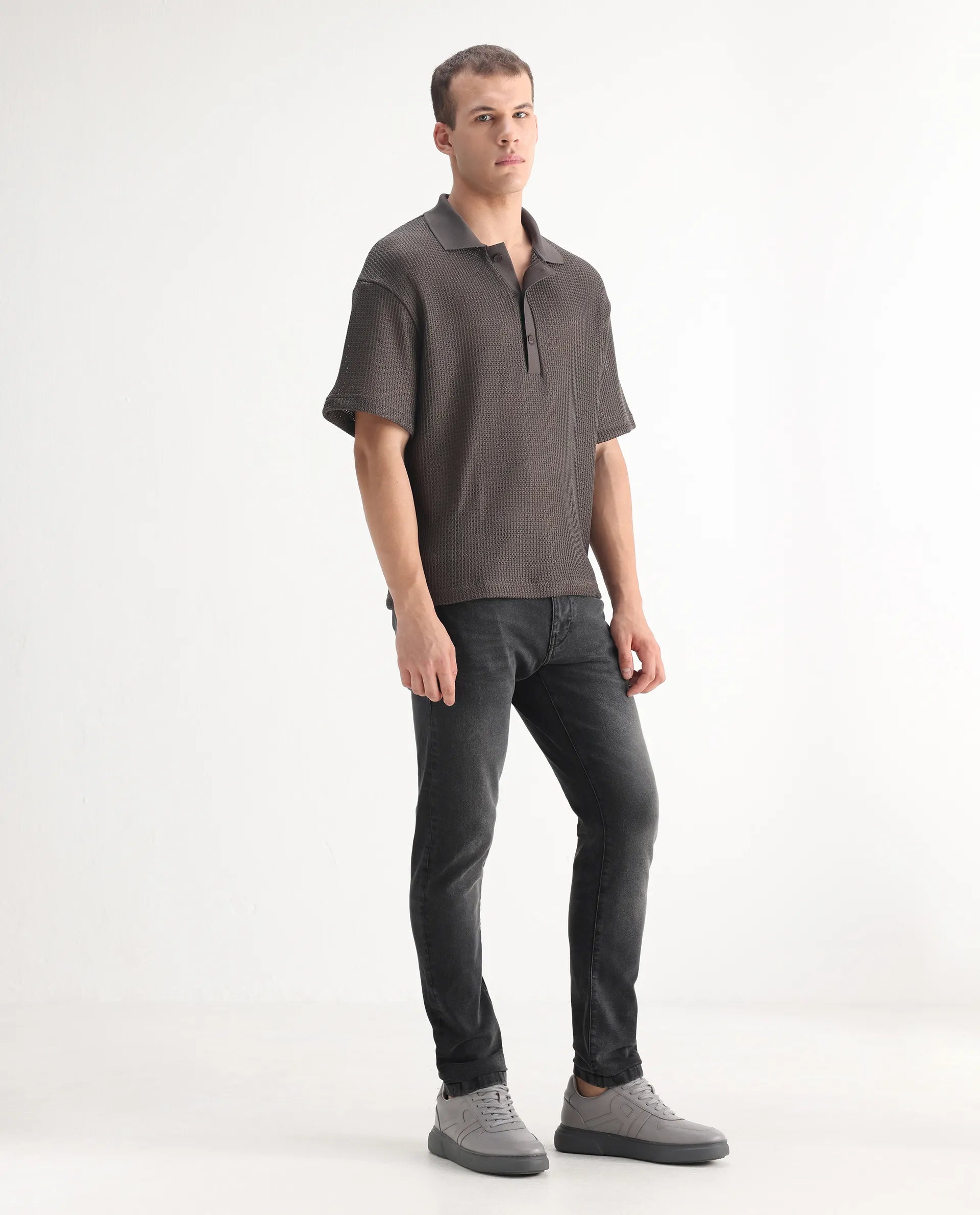 Rare Rabbit Men's Oris Black Cotton Blend Plain Hawk Slim Fit Jeans